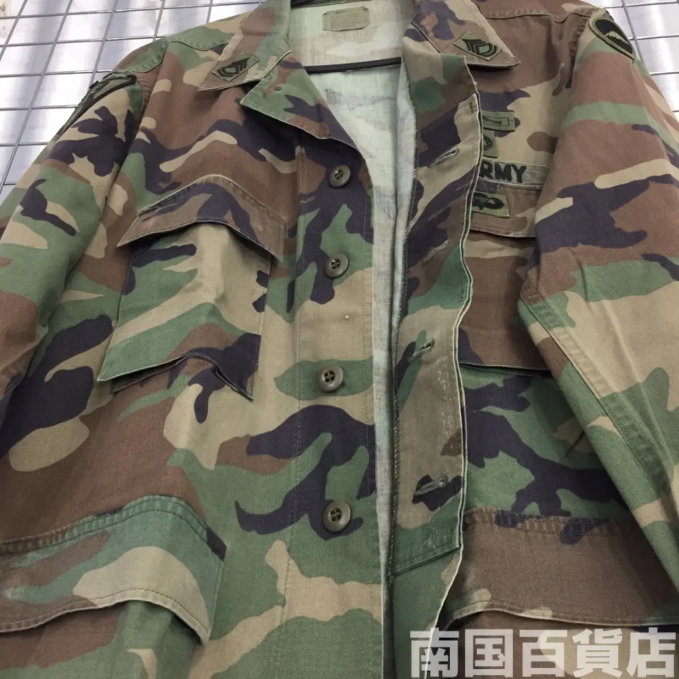 ウッドランド カモフラージュ 迷彩 ジャケット パッチ付き M-R 中古良品 記録写真6