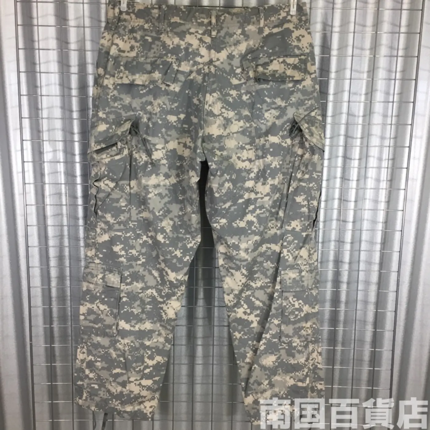 ABU タイガーパターンパンツ M-S 中古品 記録写真2