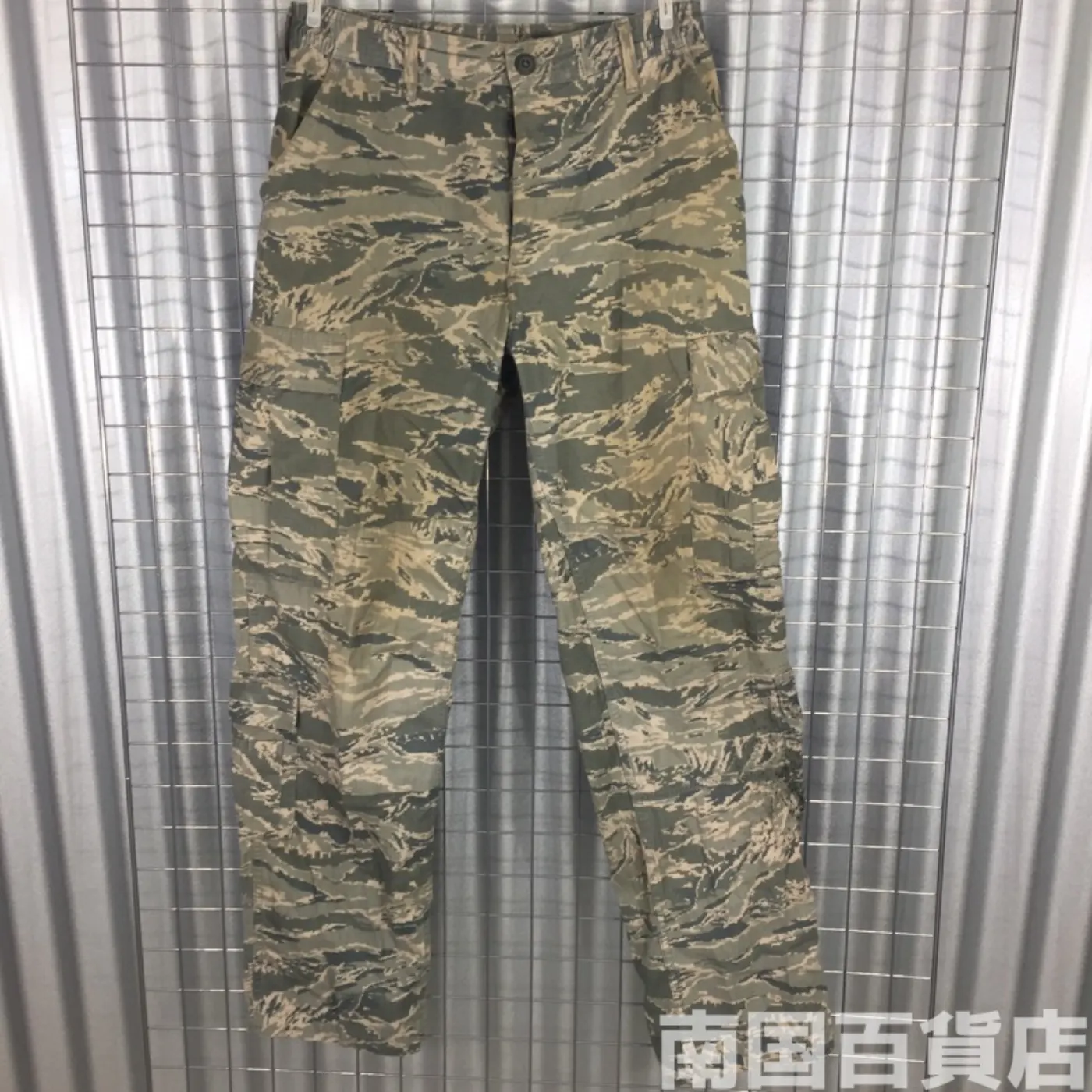 ABU タイガーパターン パンツ 30R ジャンク品 記録写真1