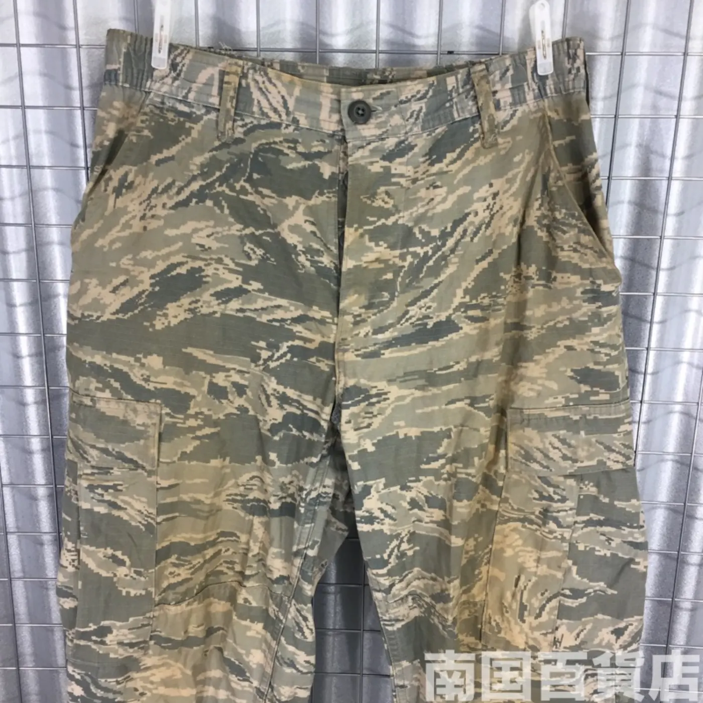 ABU タイガーパターン パンツ 30R 中古良品 記録写真4