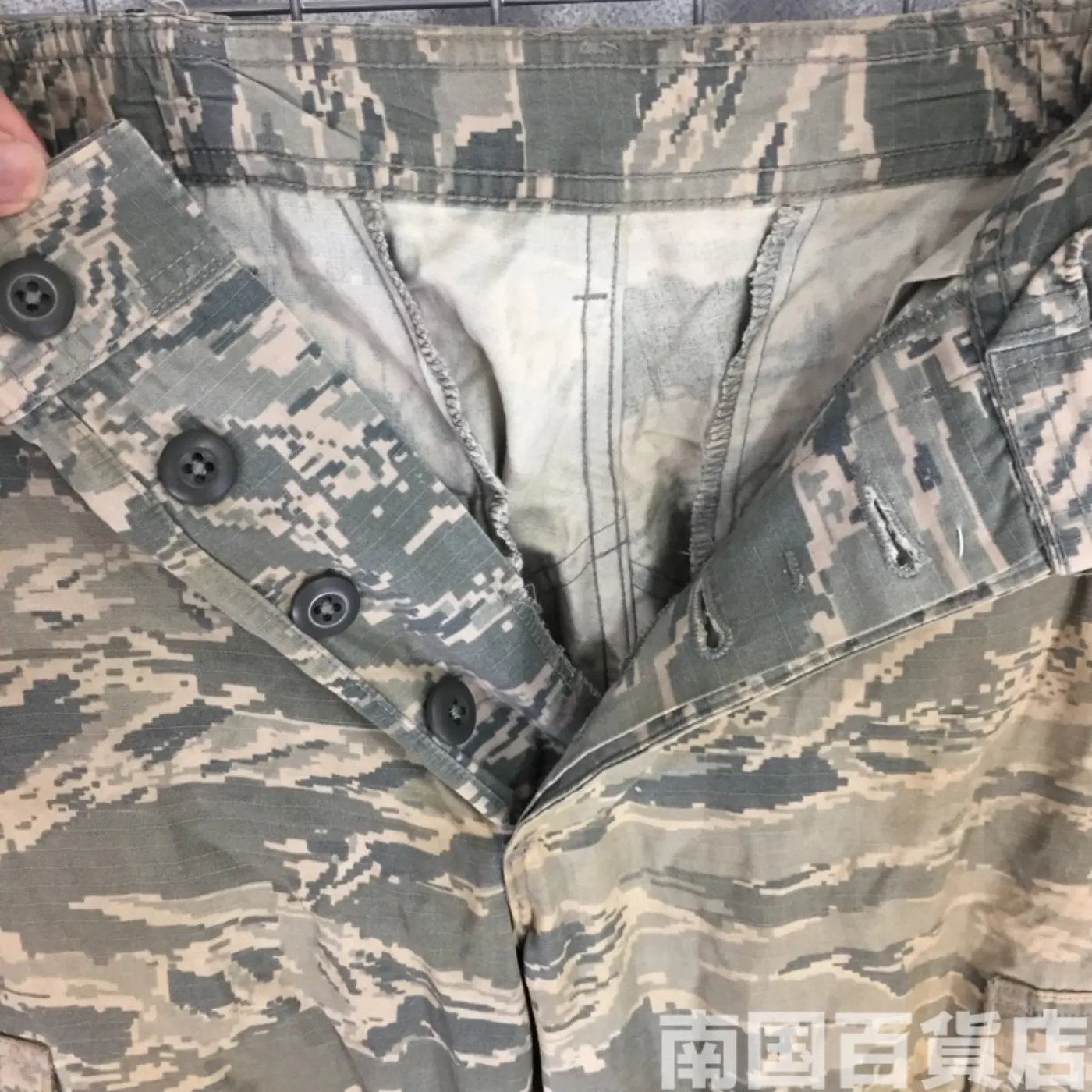ABU タイガーパターン パンツ 30R 中古良品 記録写真5