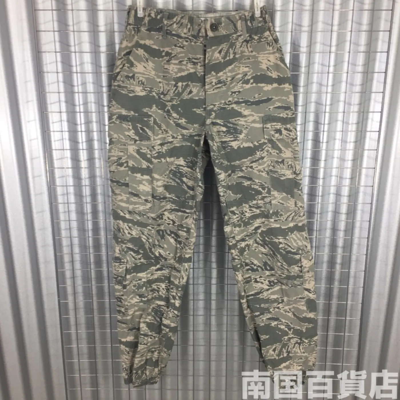 ABU タイガーパターン パンツ 28R 中古良品 記録写真1