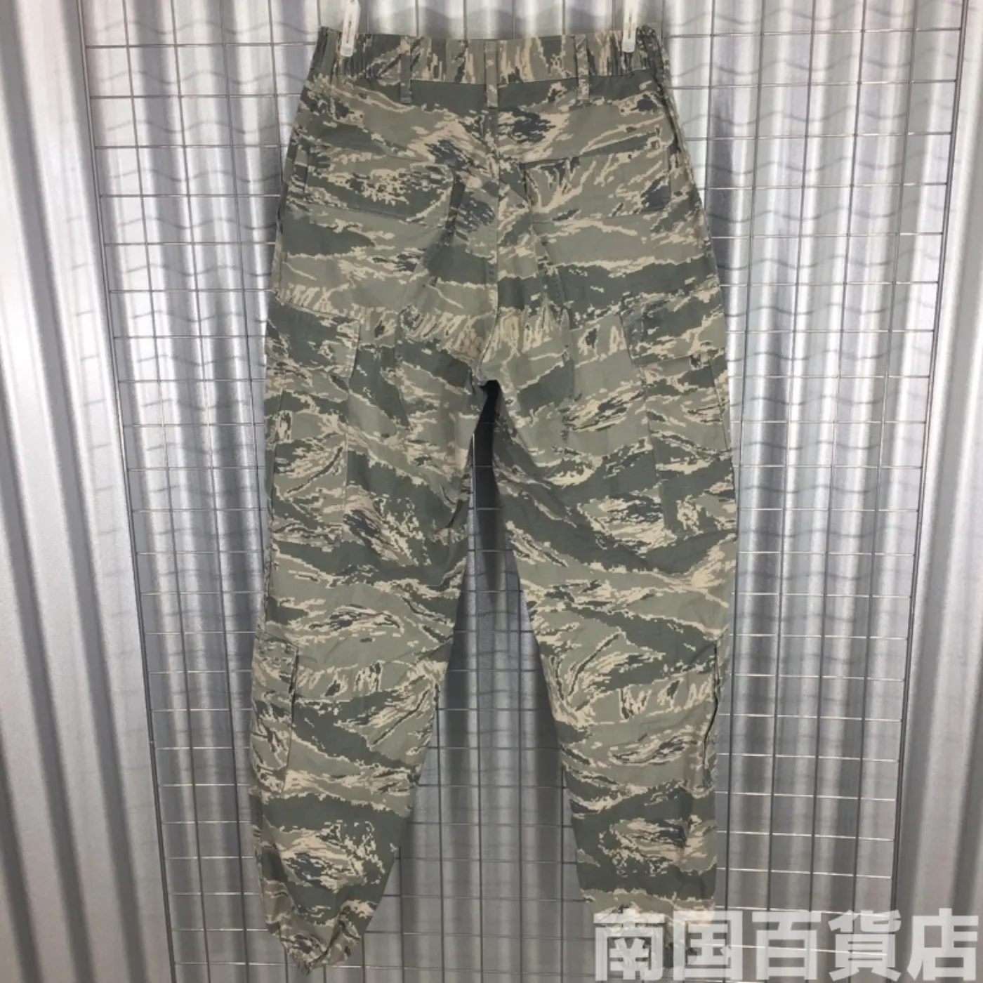 ABU タイガーパターン パンツ 28R 中古良品 記録写真2