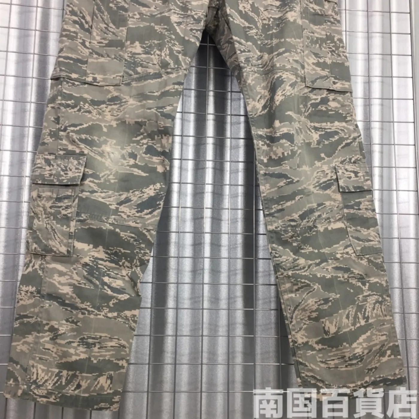 ABU タイガーパターン パンツ S-R 中古品 記録写真8