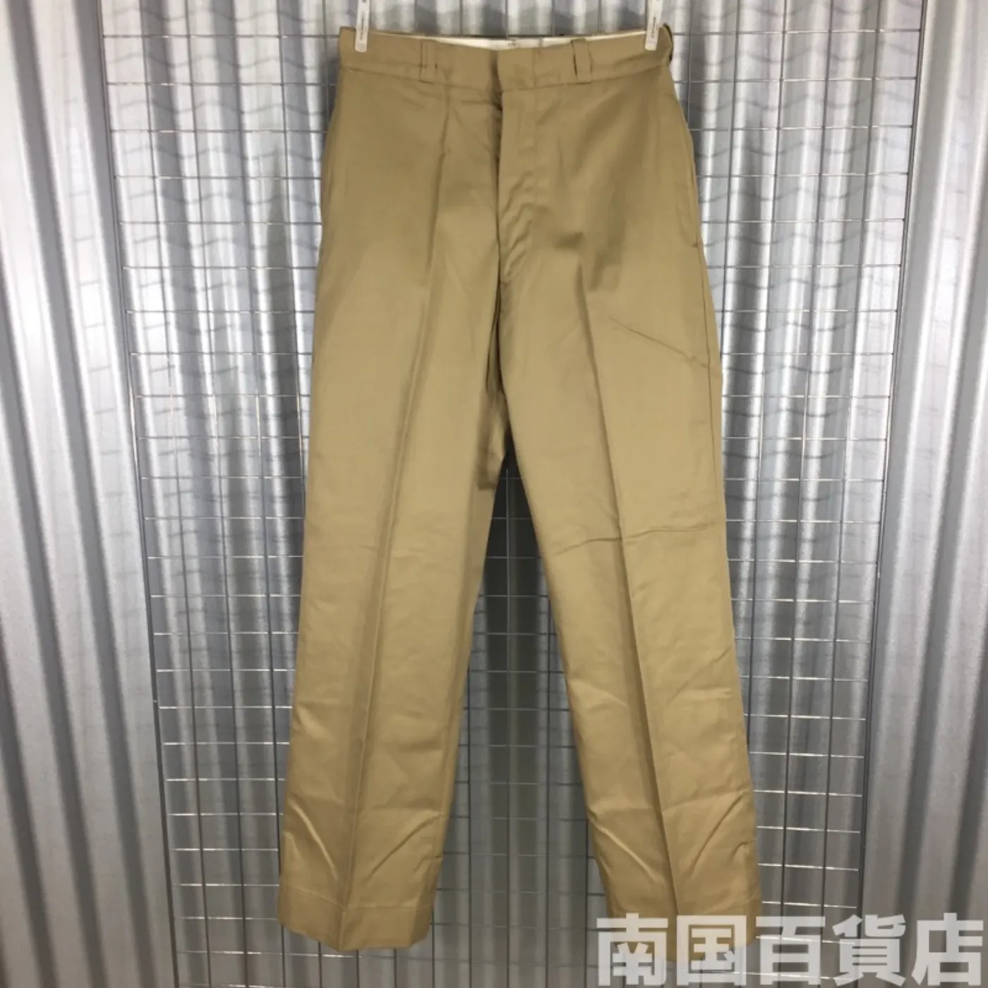 カーキードレスパンツ 30-31 新品 記録写真1