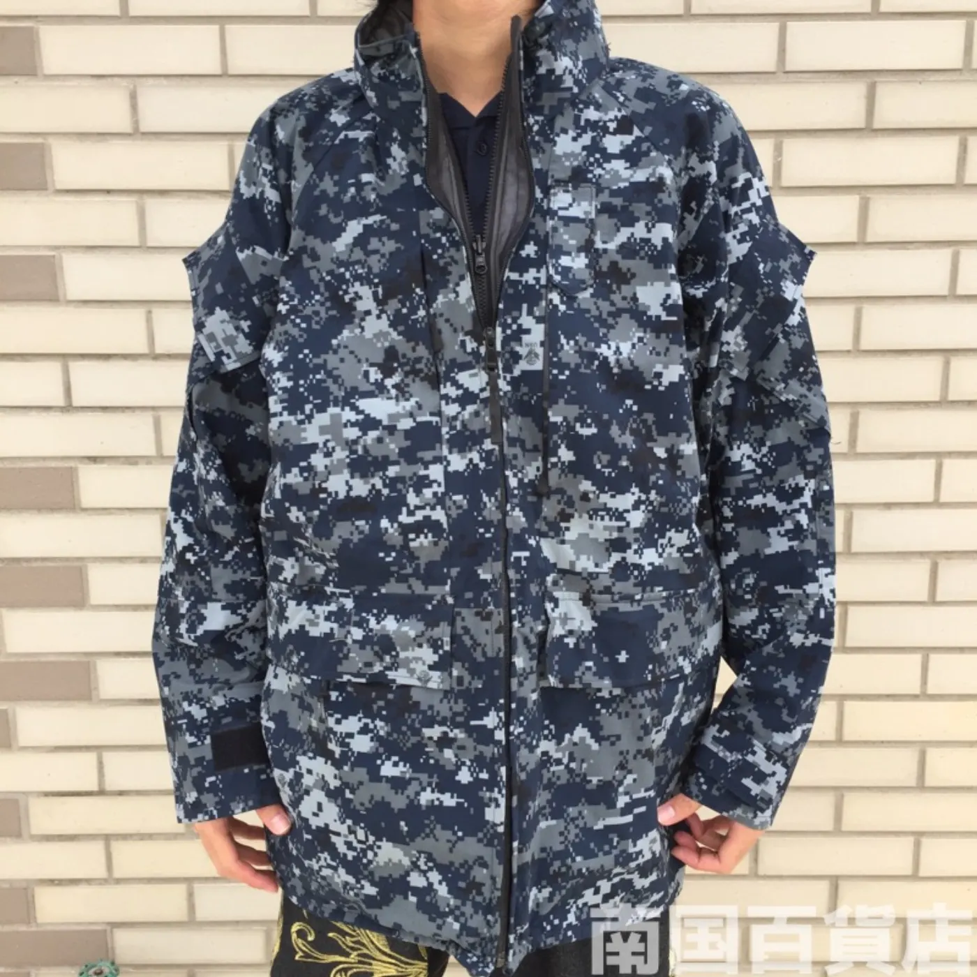 NWU ゴアテックスパーカー M-Lサイズ 新品 記録写真1