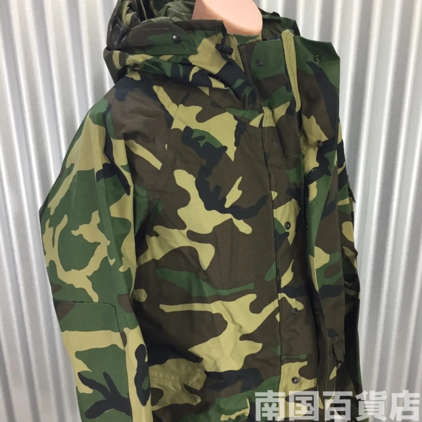 ゴアテックスパーカー L-L 新品 記録写真2