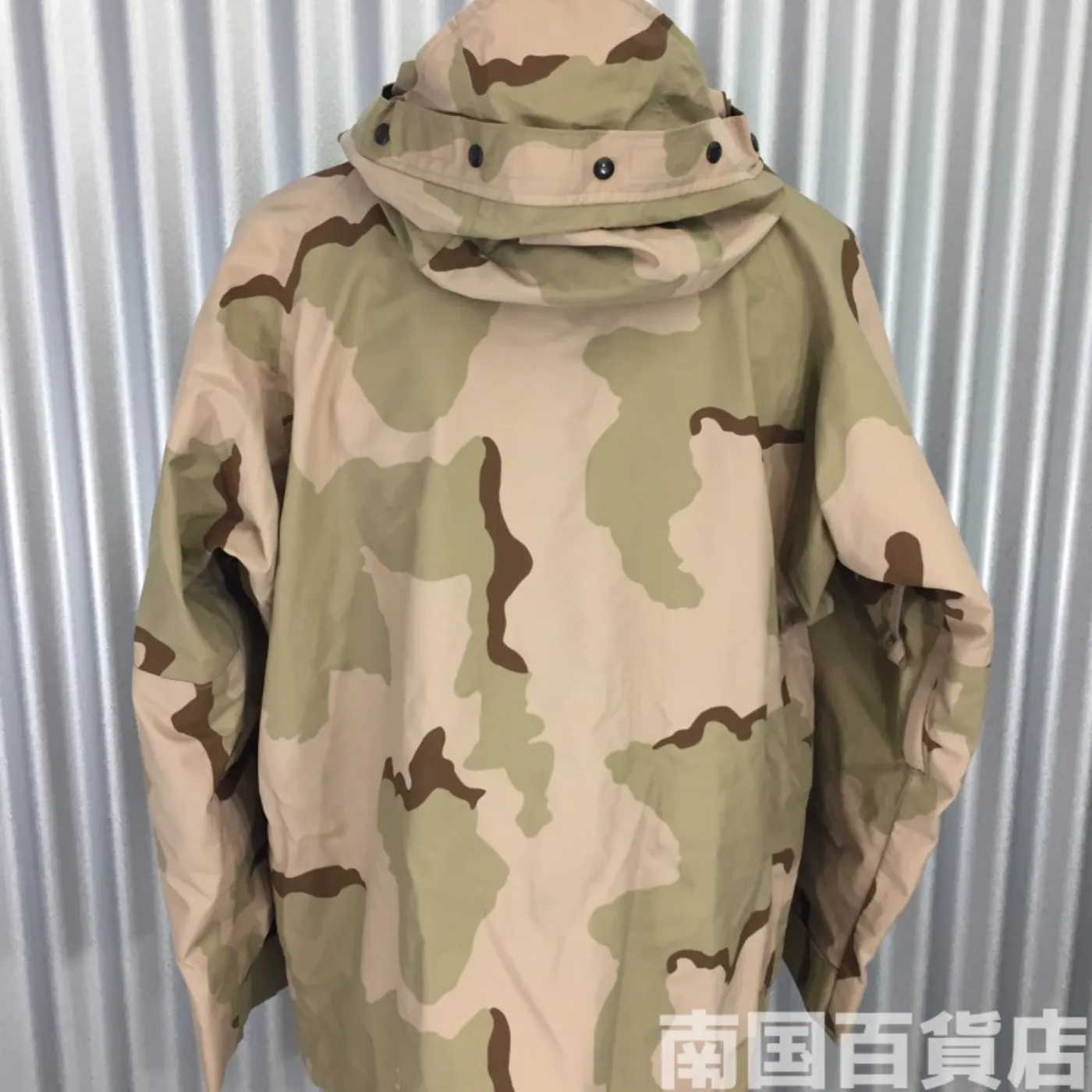 ゴアテックスパーカー 3Cデザート L-R 新品 記録写真3