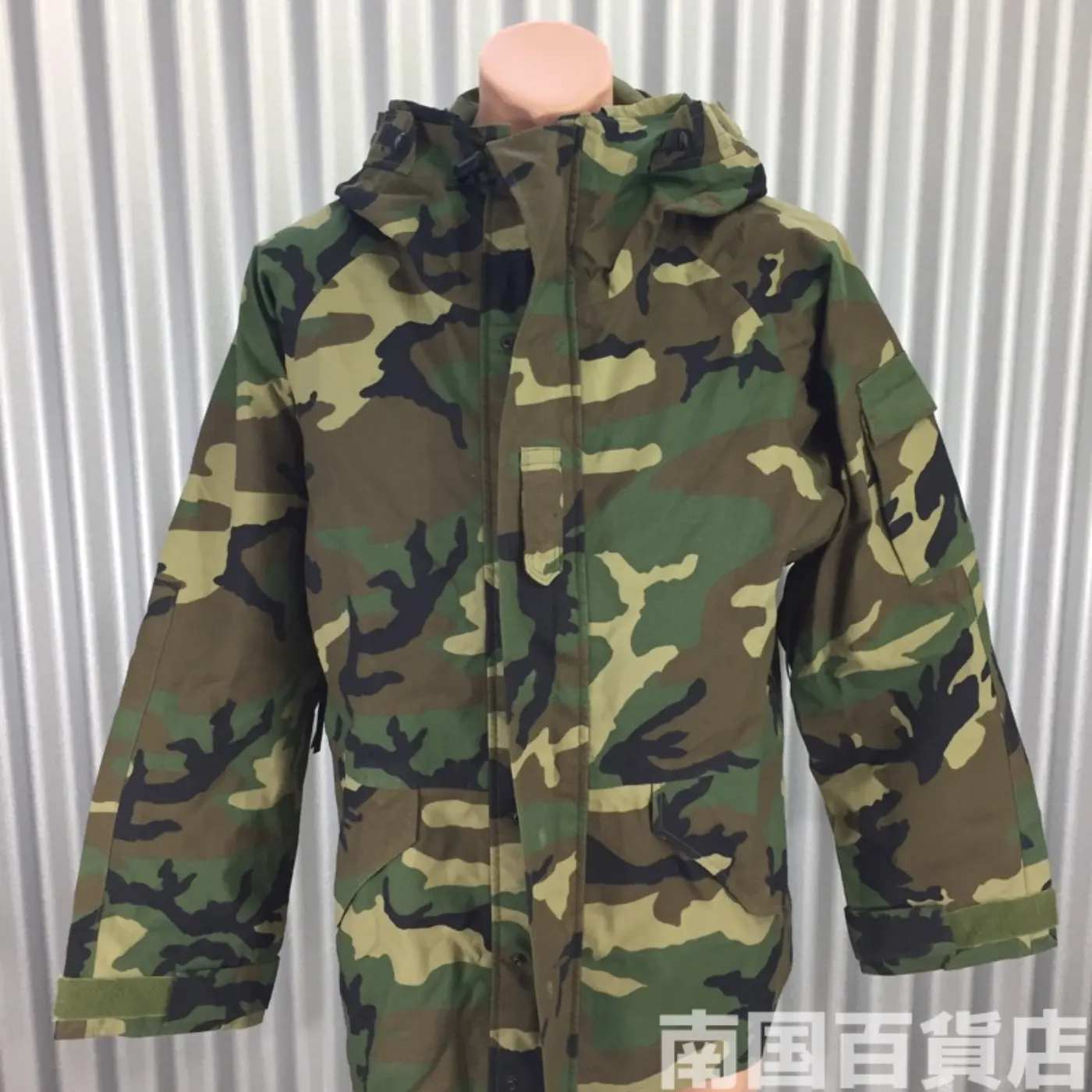 ゴアテックスパーカー M-R 中古良品 記録写真1