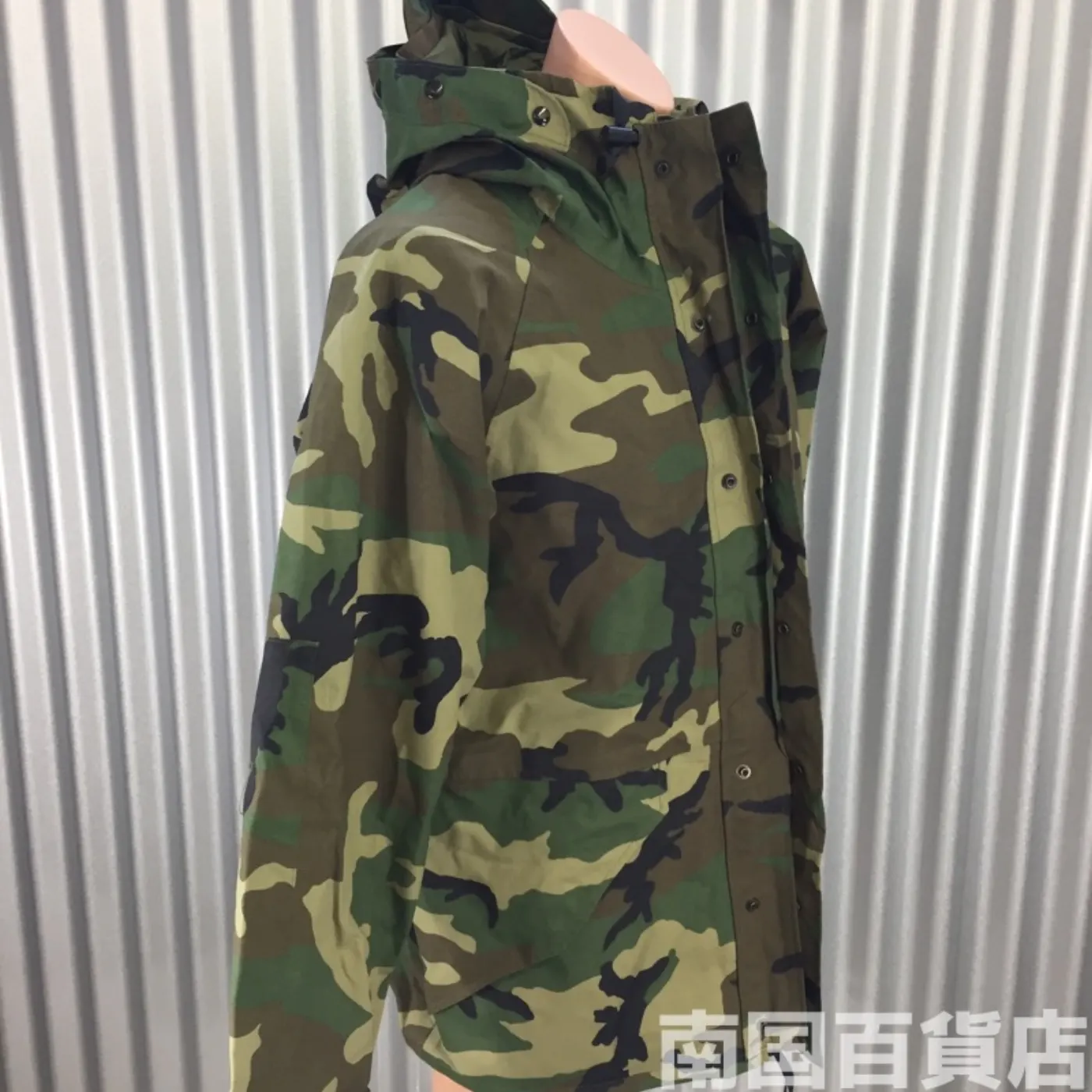 ゴアテックスパーカー M-R 中古良品 記録写真2