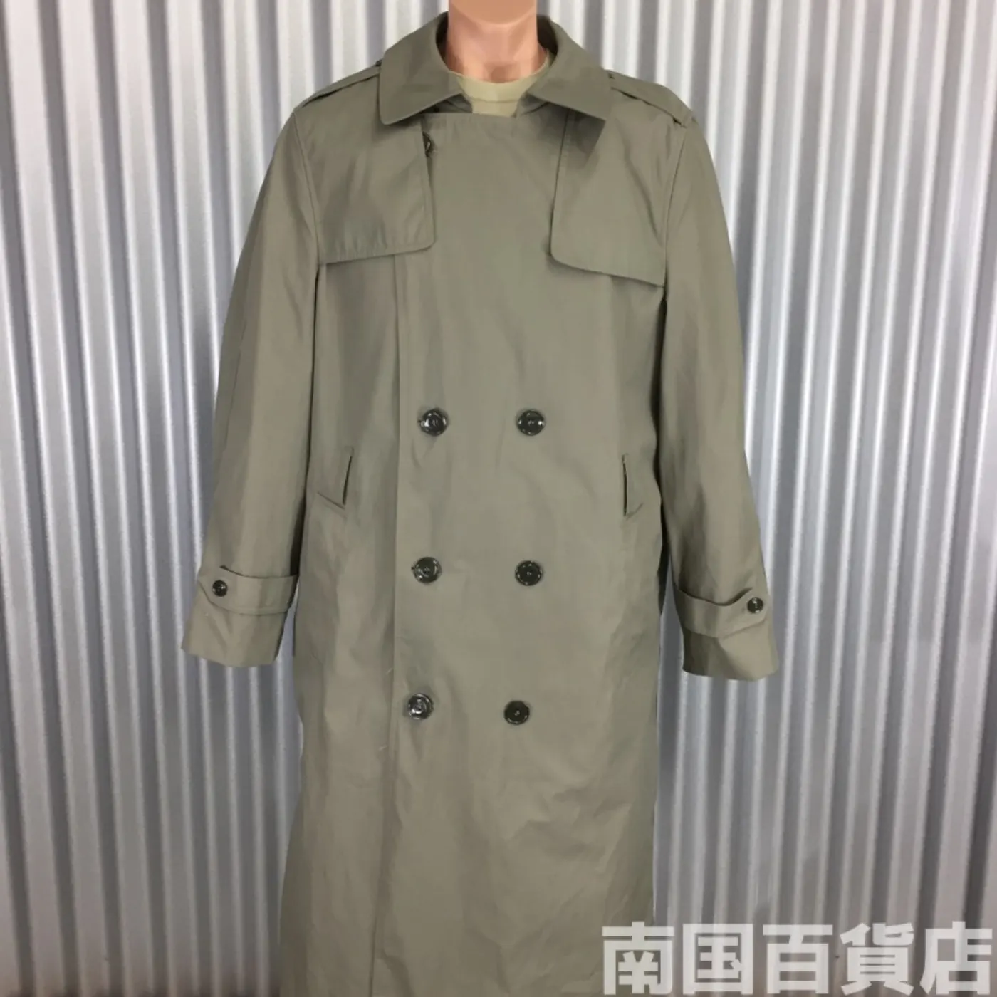 DSCP VALOR COLLECTION トレンチコートOD 42L 中古品 記録写真1