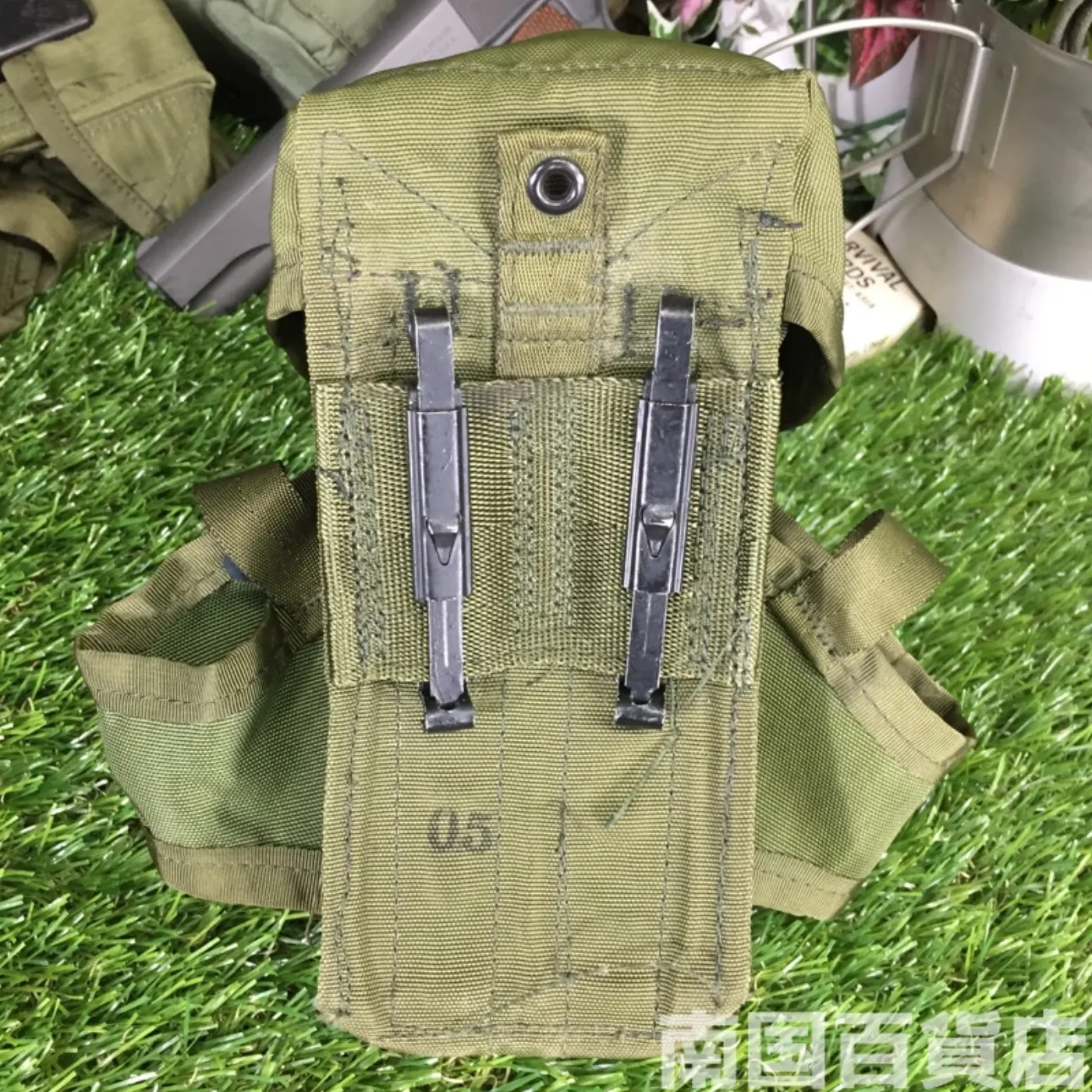 マガジンポーチ(M16,M4用マガジン3本収納可能)OD 記録写真2