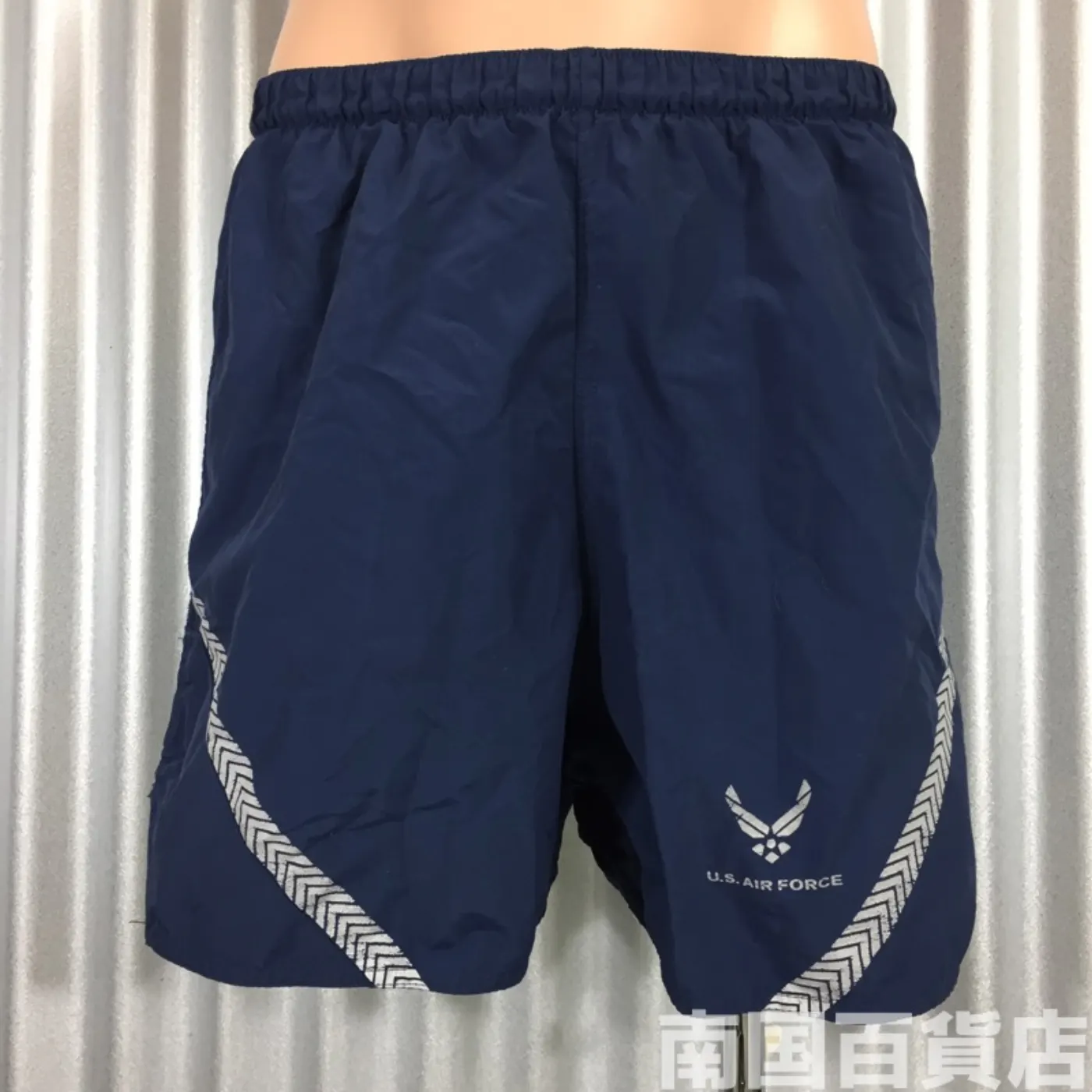 USAF トレーニングショートパンツ Lサイズ 中古品 記録写真1
