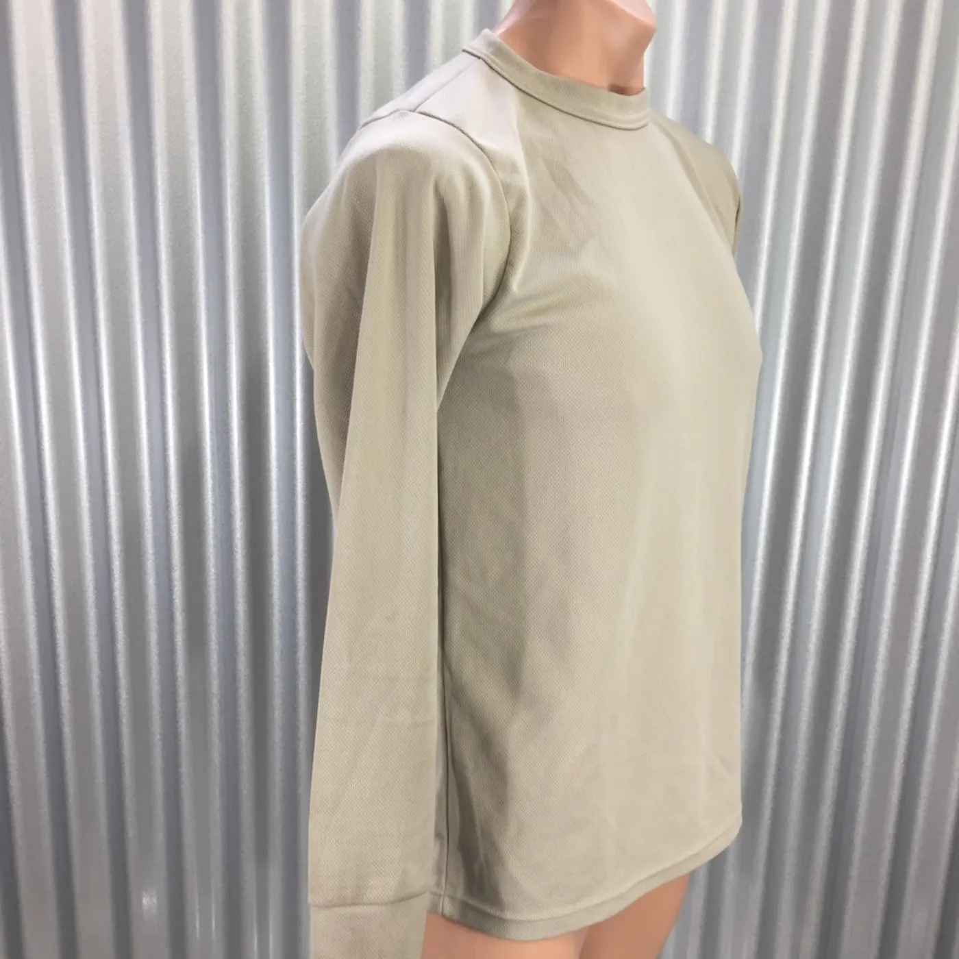 ミリタリー デザート 長袖 Tシャツ Mサイズ 中古品 記録写真2