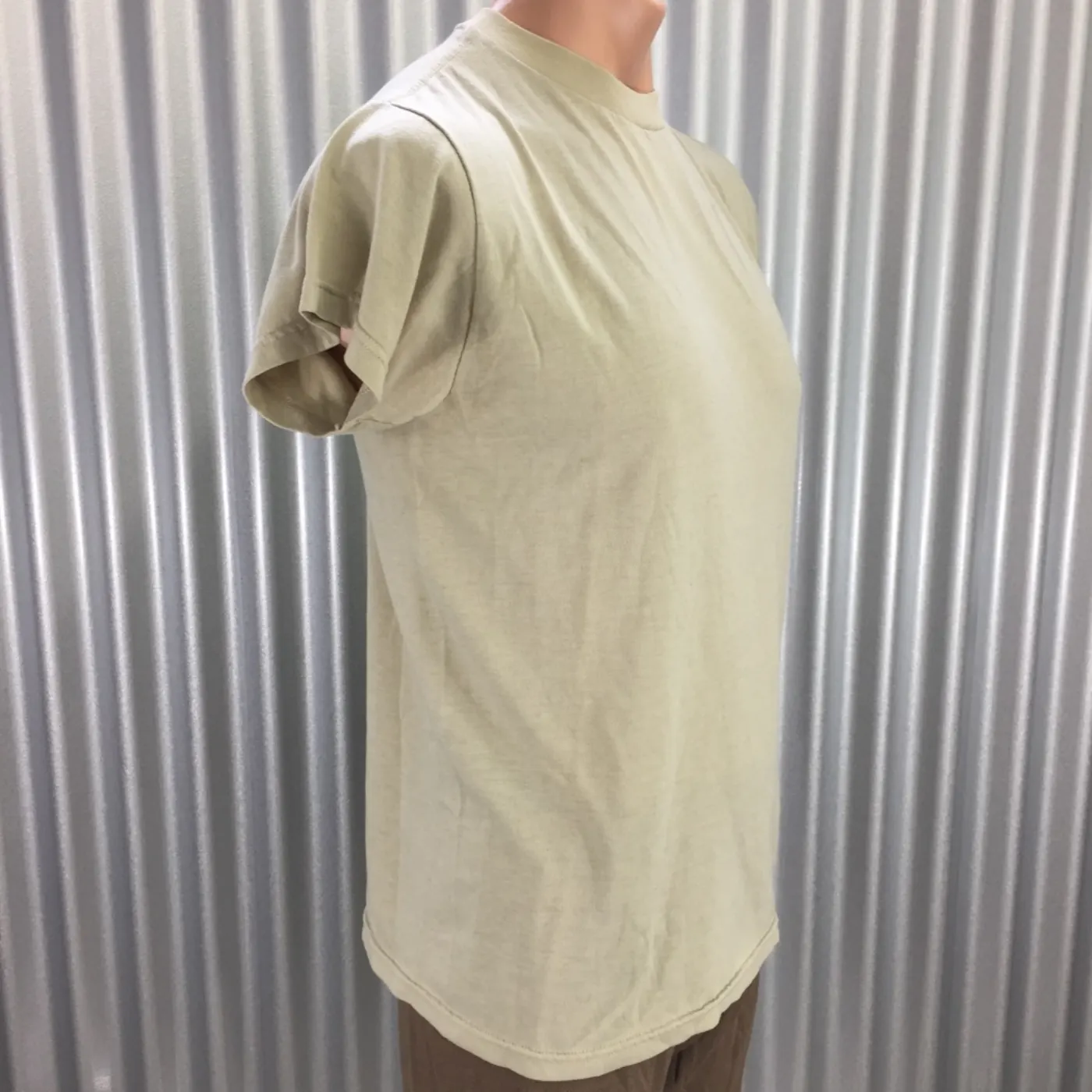 中古 Tシャツ サイズ不明 ジャンク品 記録写真2