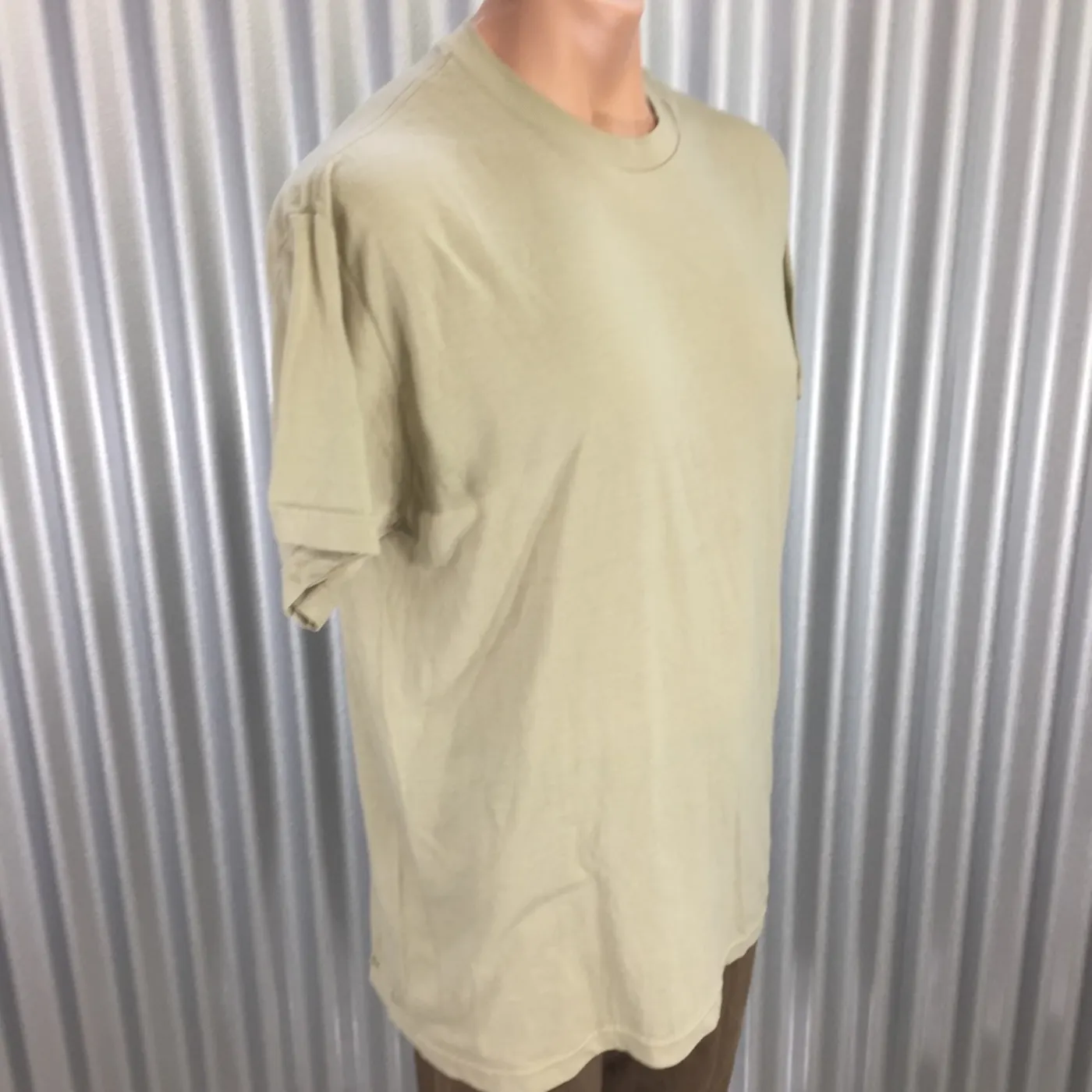 中古 Tシャツ XLサイズ ジャンク品 記録写真2