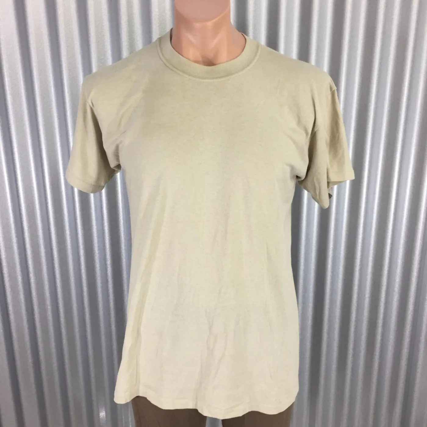 中古 ジャンク品 Tシャツ サイズ不明 記録写真1