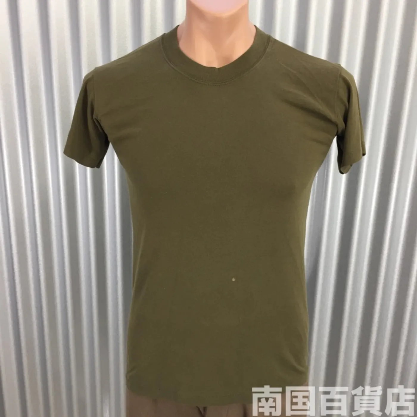 米軍放出品Tシャツ(OD)中古(サイズ不明) 記録写真1