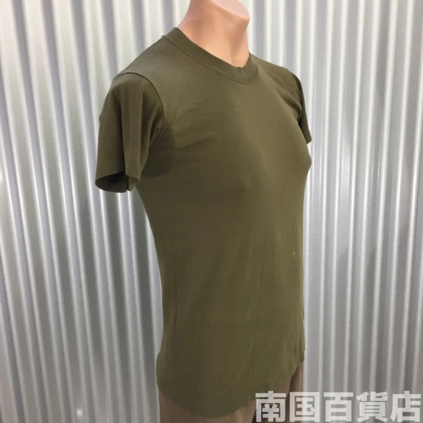 米軍放出品Tシャツ(OD)中古(サイズ不明) 記録写真4