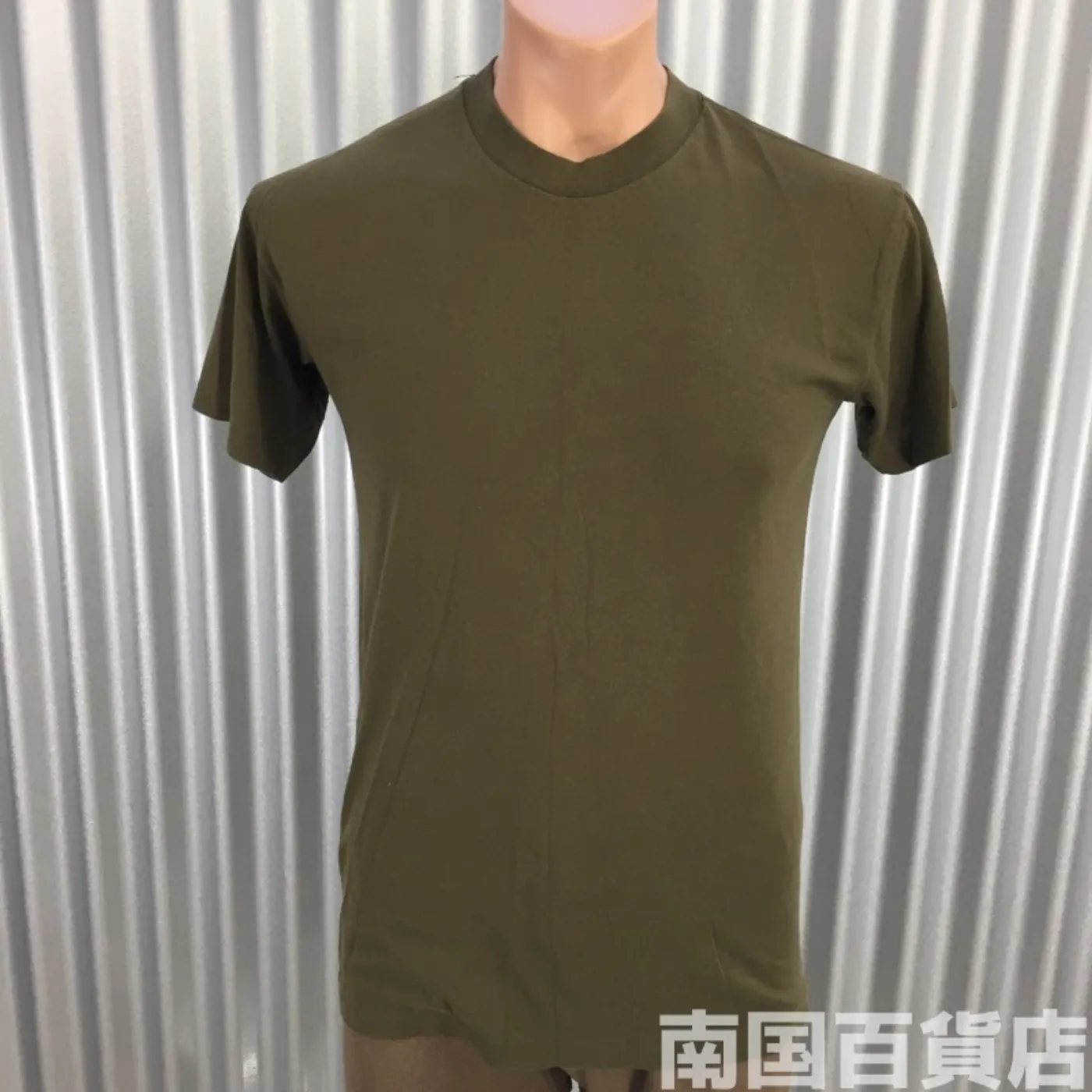 米軍放出品Tシャツ(OD)中古(サイズ不明) 記録写真1
