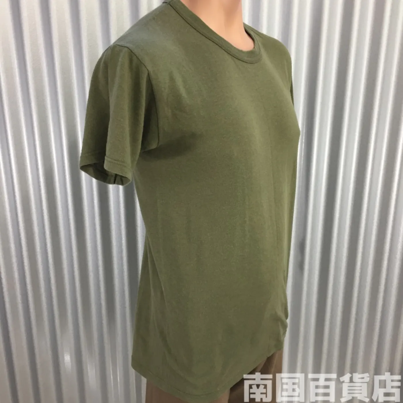 米軍放出品Tシャツ(OD)中古(M) 記録写真3