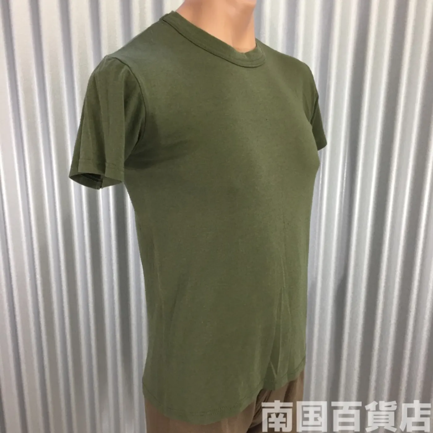 米軍放出品Tシャツ（OD）中古(サイズ不明） 記録写真4