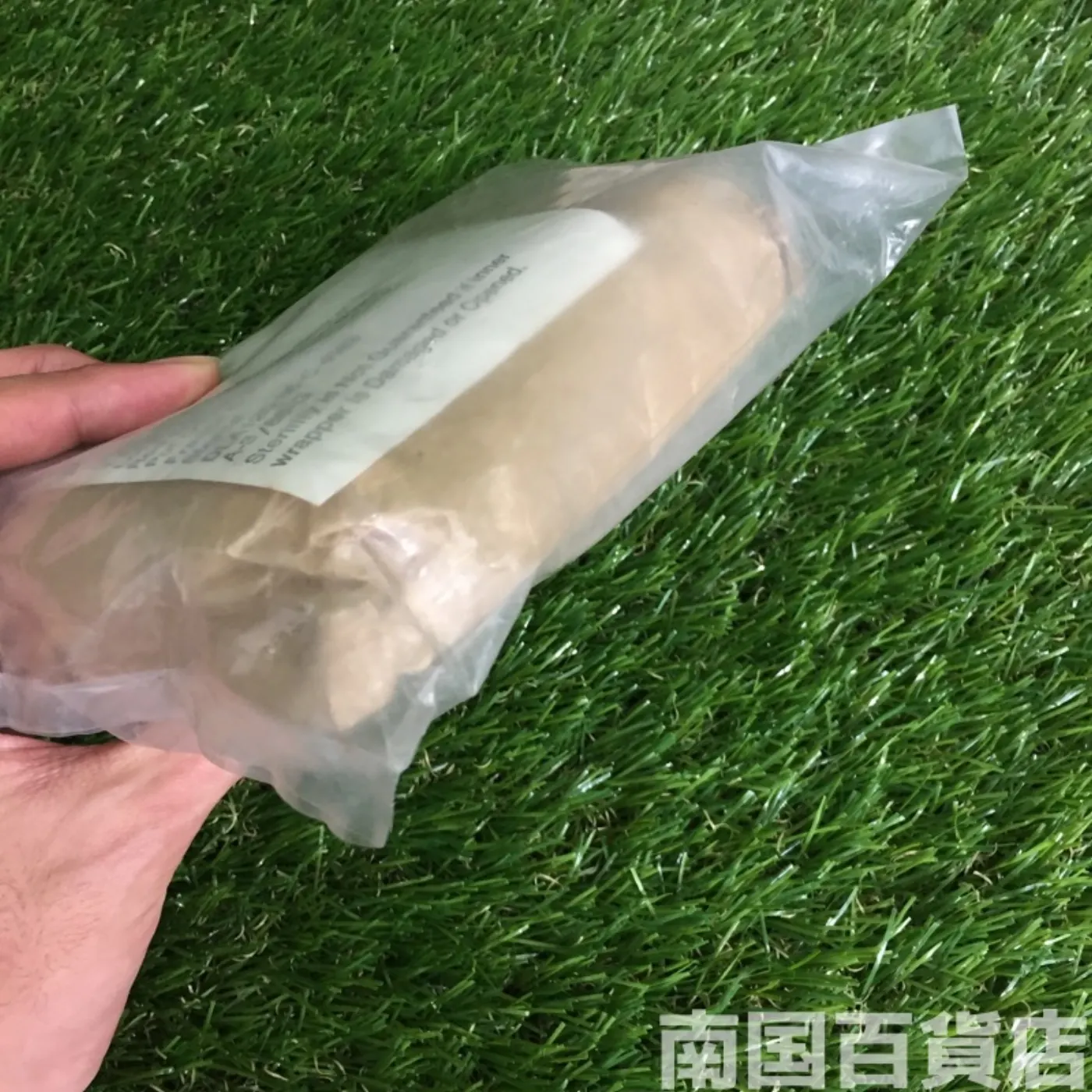ファーストエイドキット(包帯など) 記録写真3