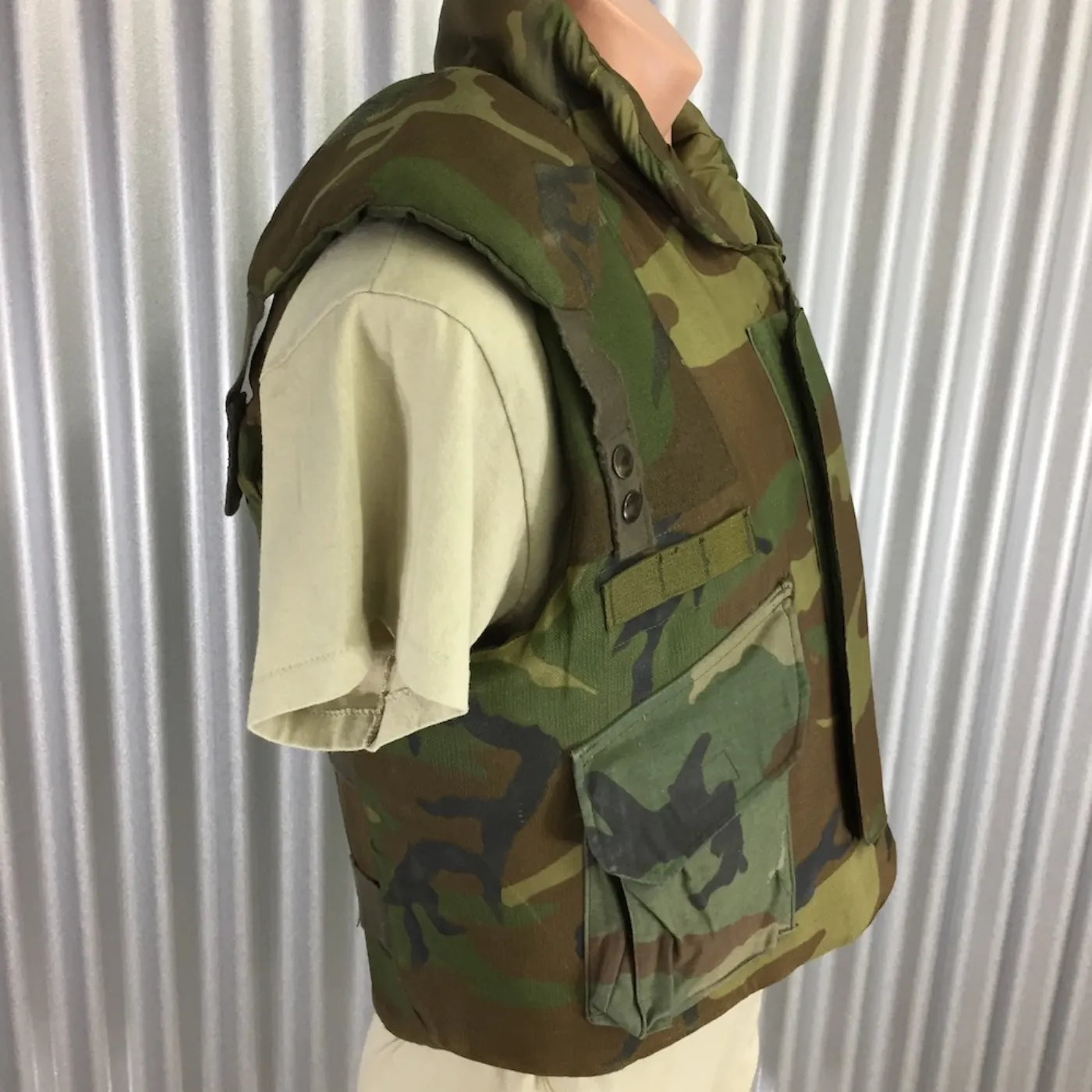 ボディーアーマー (Mサイズ)中古良品 記録写真7