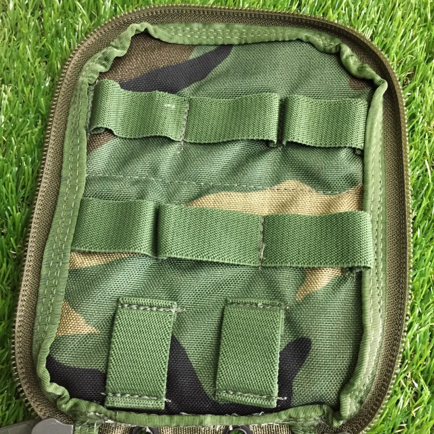 ロンドンブリッジ ポーチ 極上品 記録写真5