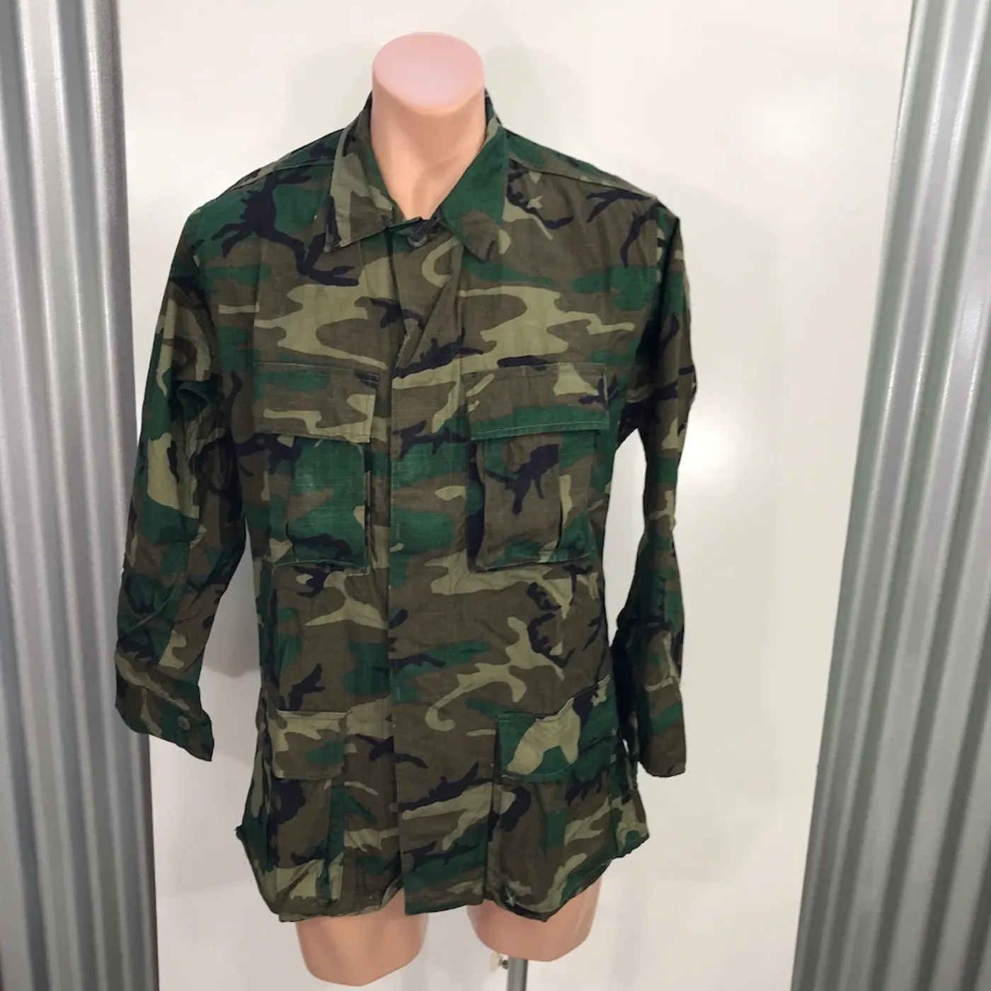 ウッドランド迷彩 SRサイズ 良品 記録写真1