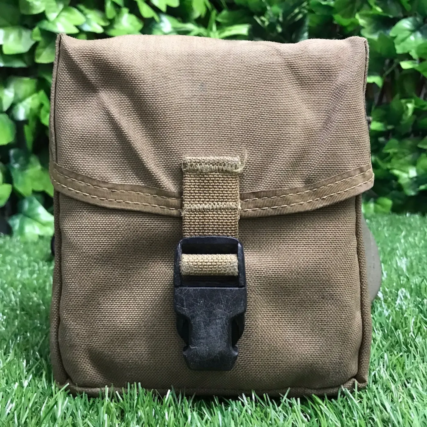 MOLLE II ファーストエイドポーチ 中身なし 中古品 記録写真1