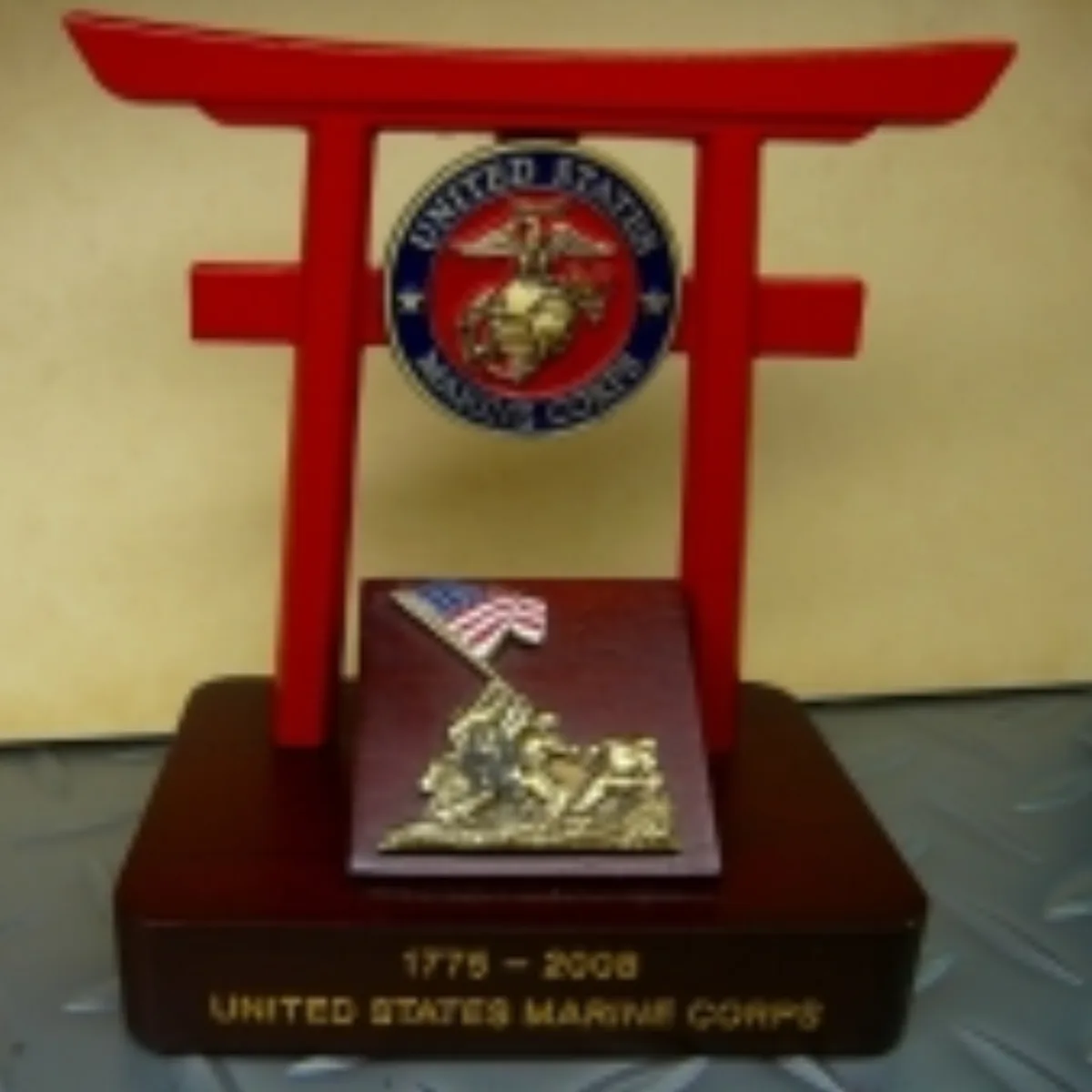 トリイステーションの置物 USMC 2008 バースデー記念品 記録写真1