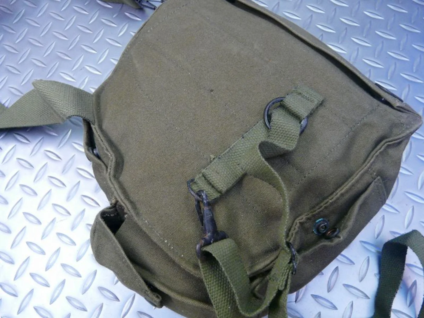 M17ガスマスク用ケース 記録写真5