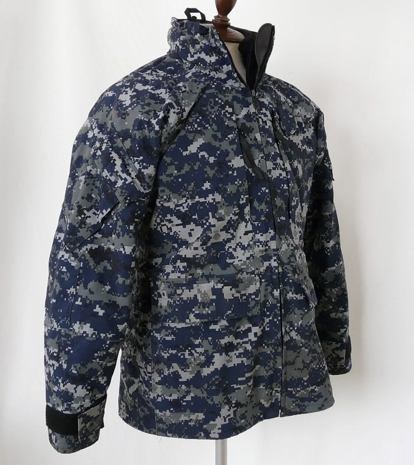 U.S.NAVY ゴアテックスパーカー フリース付き S-R 極上品(レア) 記録写真3