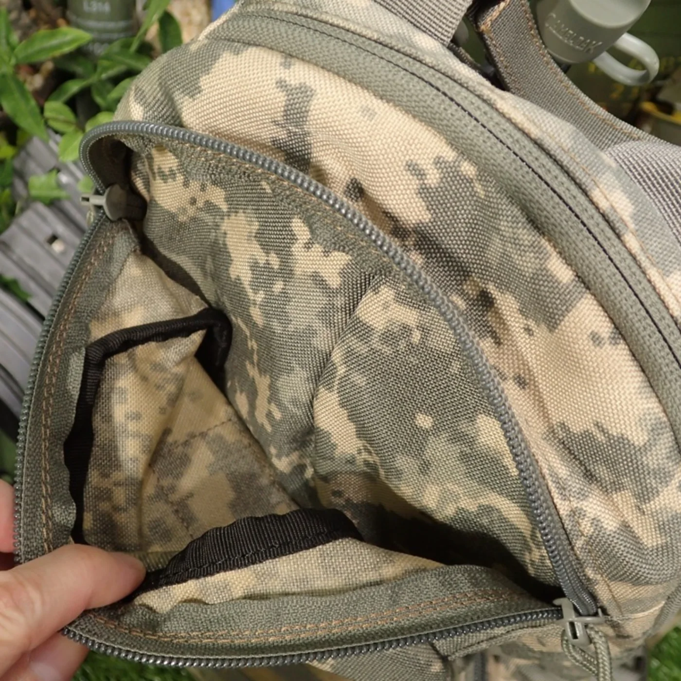 CAMELBAK ACU デジタル迷彩 新品同様 記録写真7