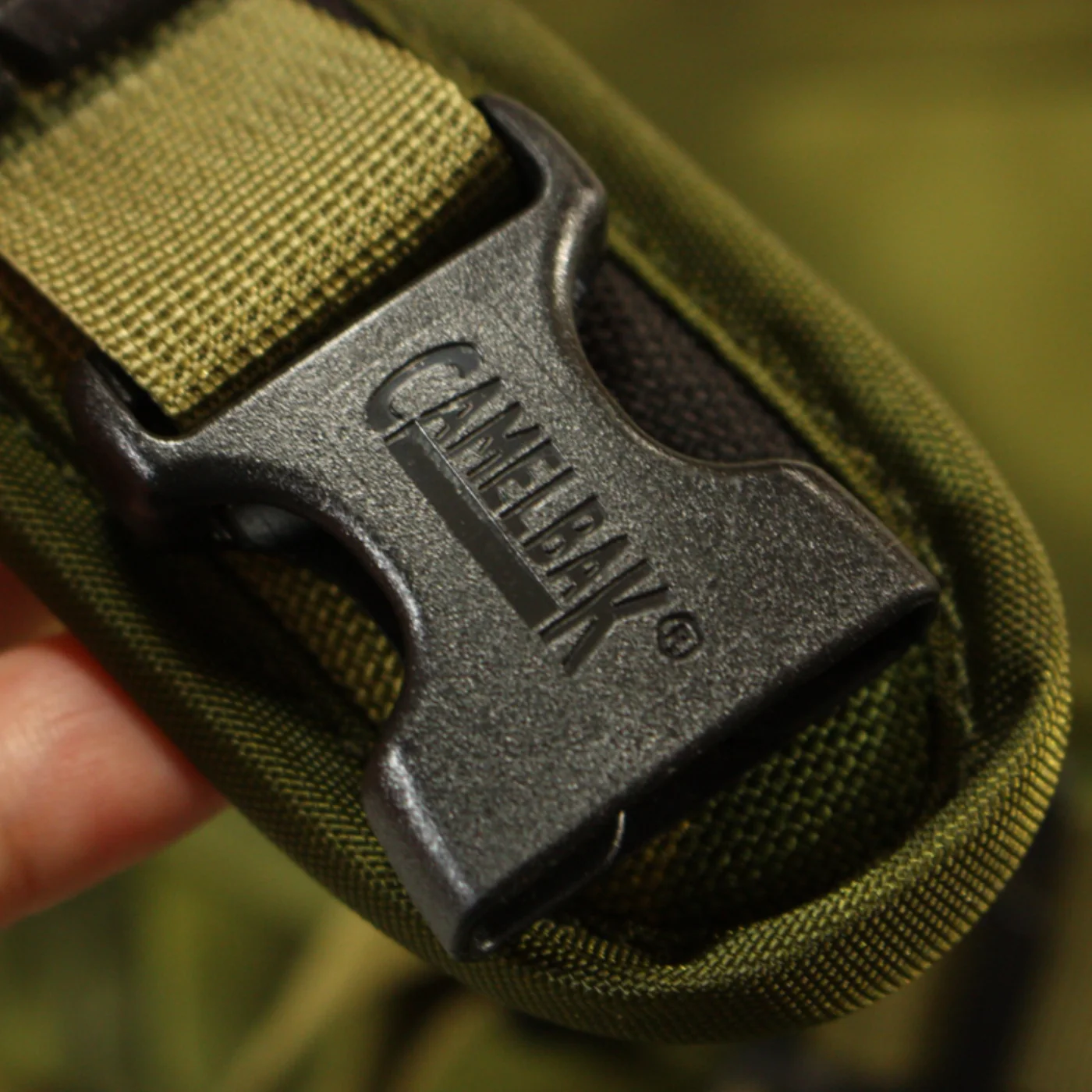 CAMELBAK ウッドランド迷彩 スリングハイドレーションパック 記録写真3