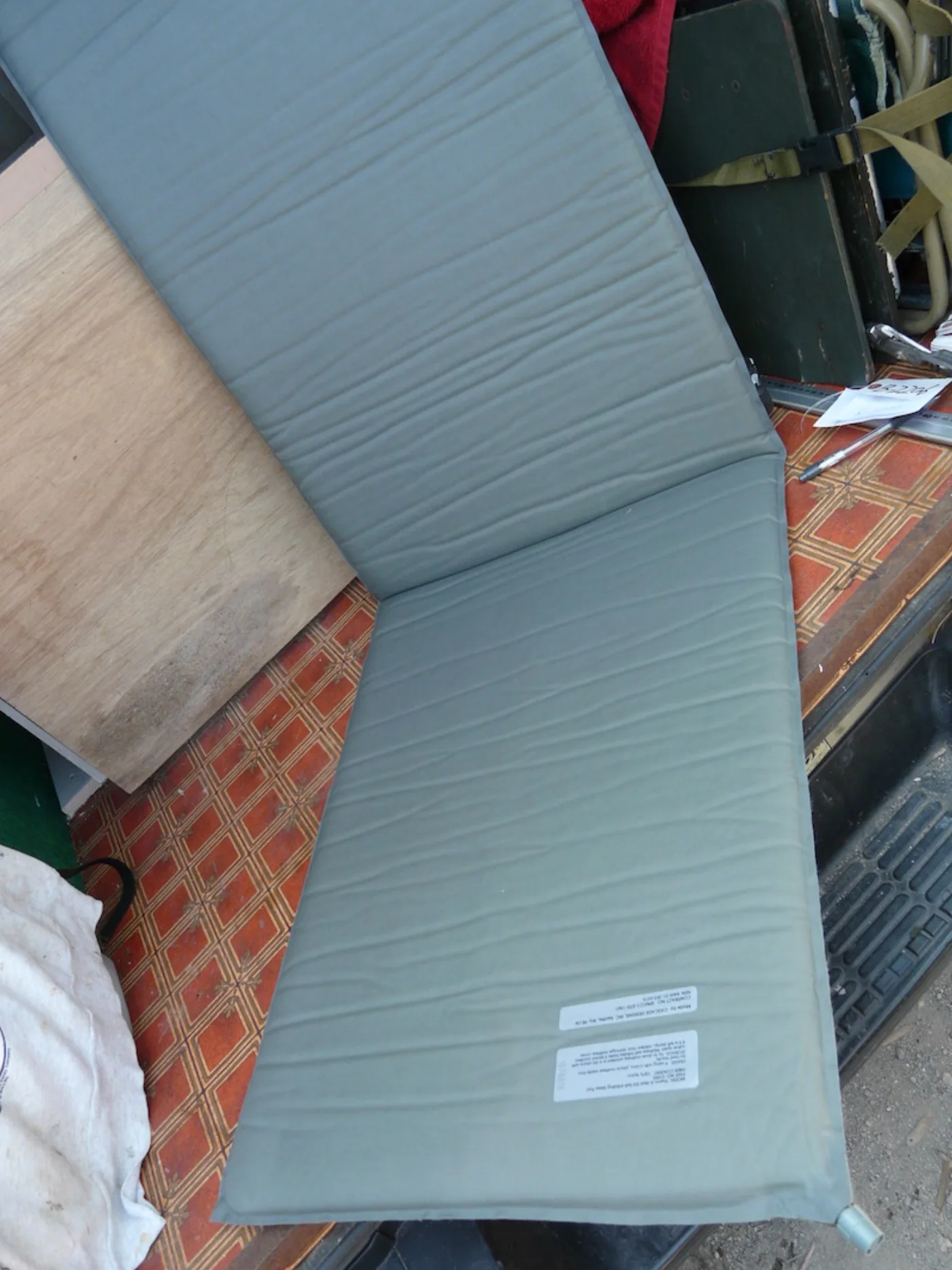米軍実物 セルフインフレート式 エアークッションマット Therm-a-Rest 記録写真2
