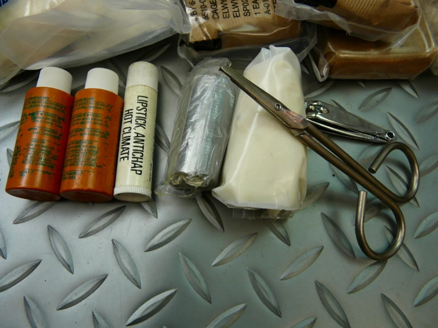 FIRST AID KIT ジェネラルパーパス 中身入り 記録写真5