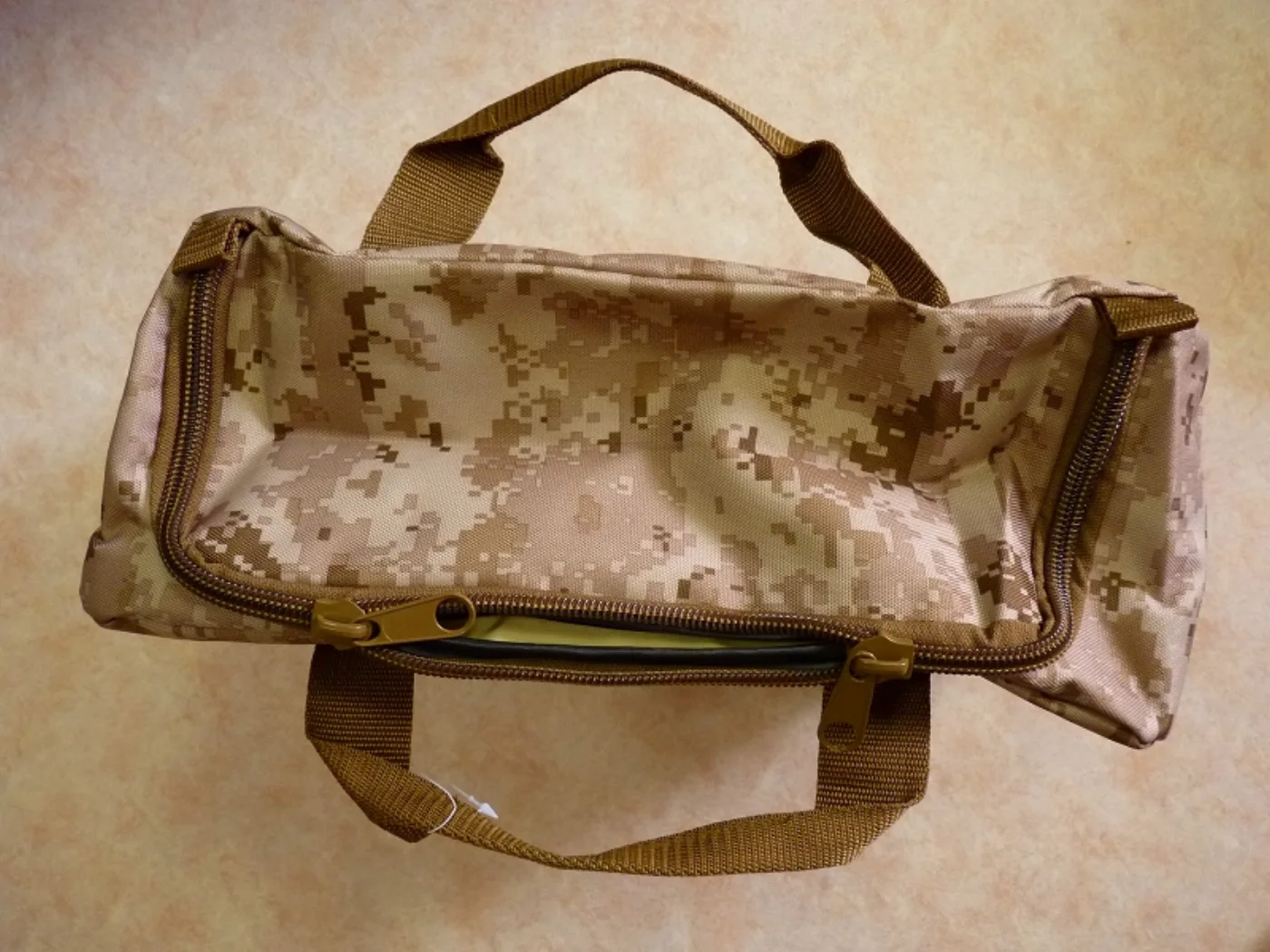 USMC マーパット・デザート キットバッグ 新品 刺繍ロゴ入り 記録写真5