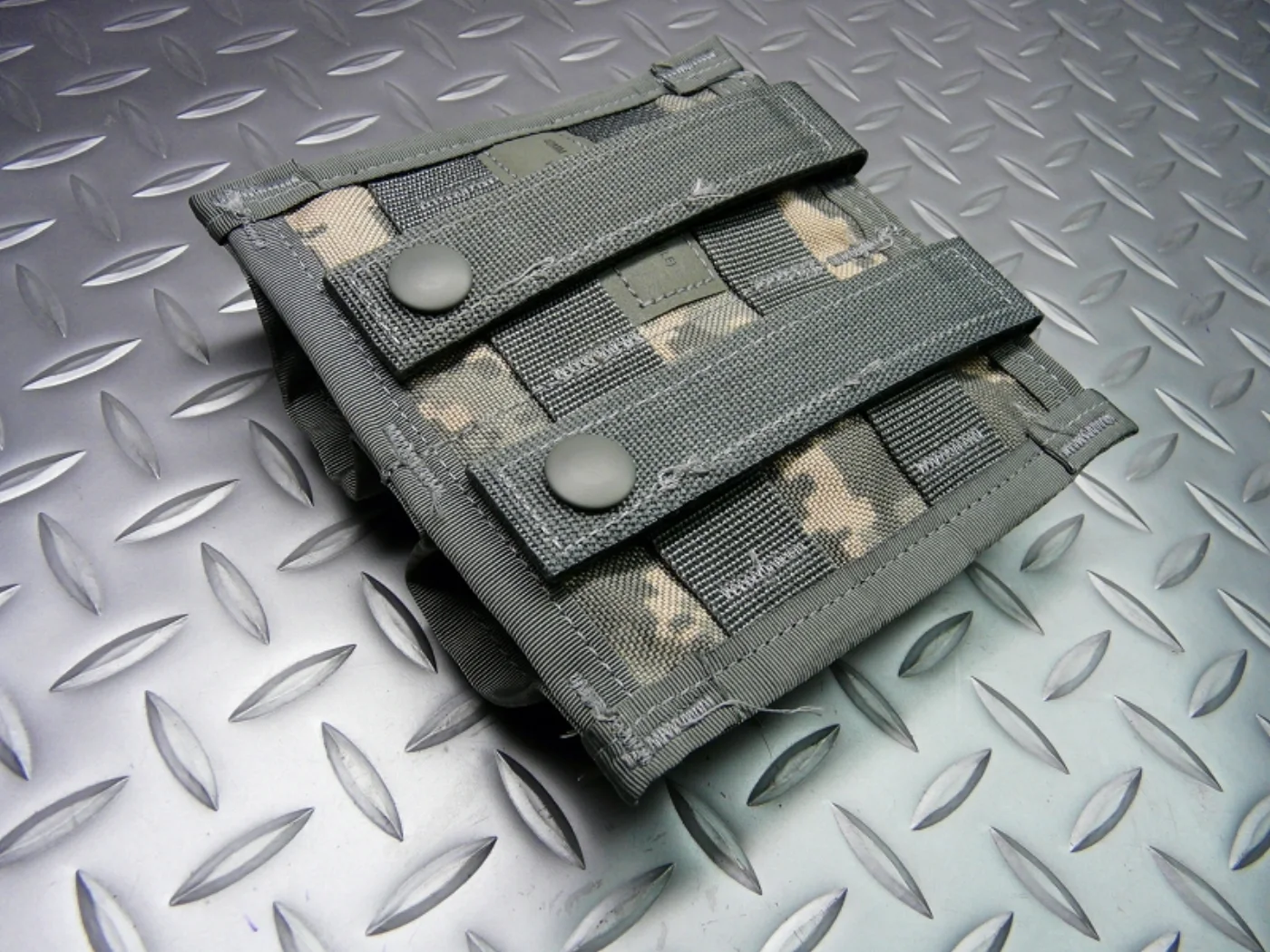 ACU MOLLE 40mmグレネードポーチ ダブル 新品 記録写真5