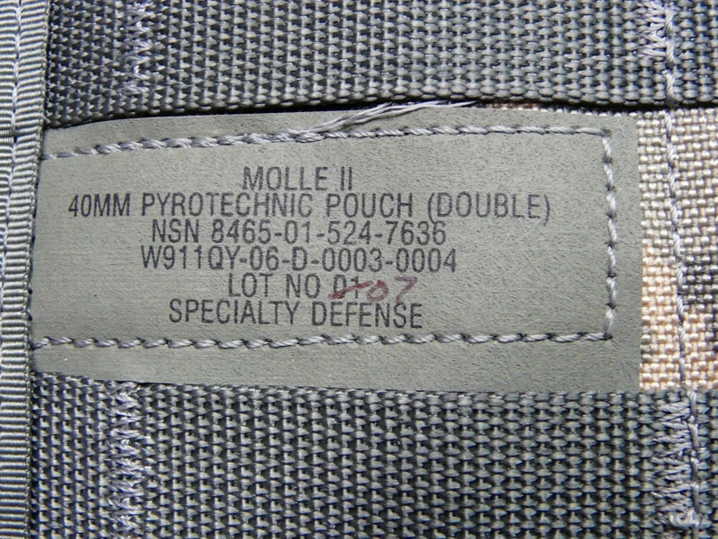 ACU MOLLE 40mmグレネードポーチ ダブル 新品 記録写真6