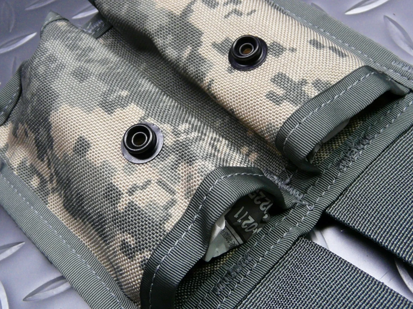 ACU MOLLE 40mmグレネードポーチ ダブル 新品 記録写真7