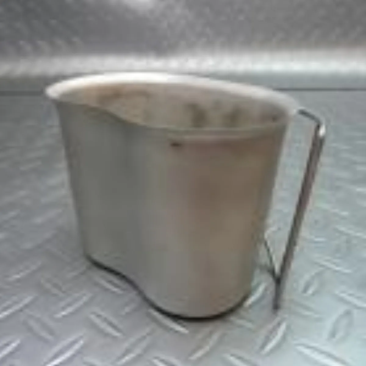 ミリタリーショップ 南国百貨店.COM|沖縄 キャンティーンカップ 極上品 [I-586] - キャンティーンカップ ス 記録写真1