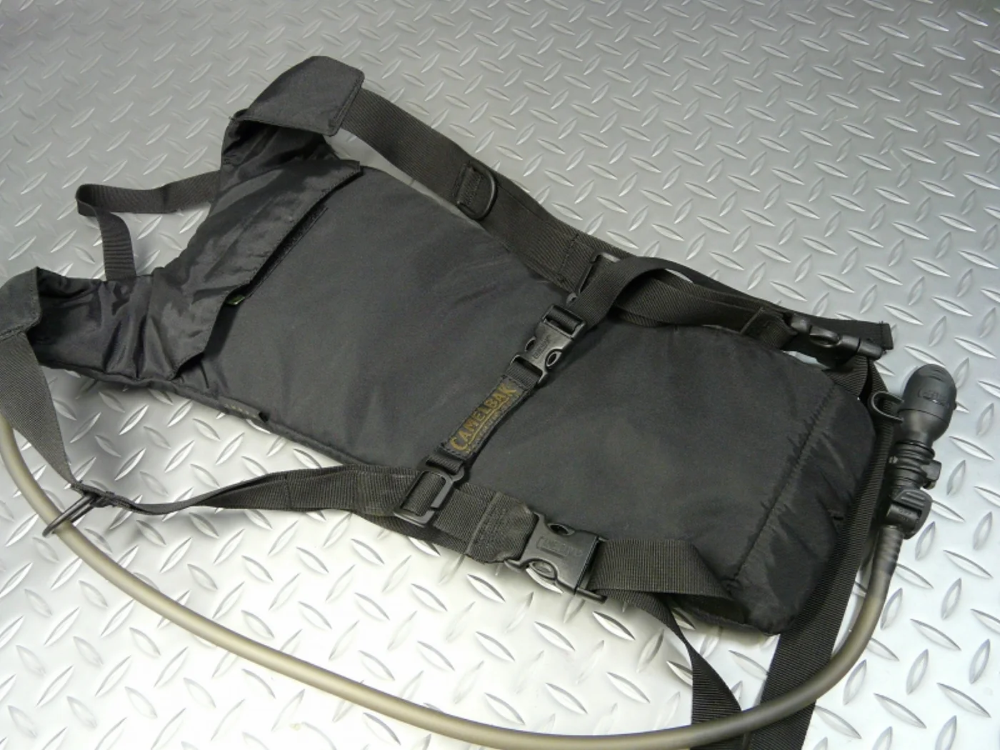 CAMELBAK ハイドレーションパック ブラック 2リットル 記録写真3