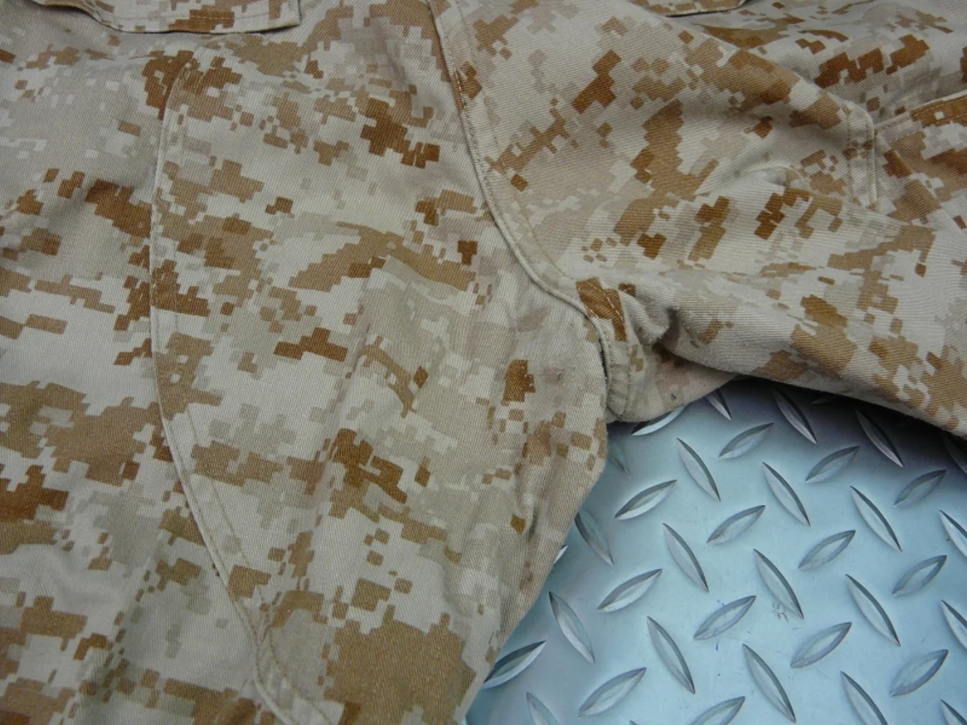 USMC MARPAT デザート デジタル迷彩パンツ 記録写真7