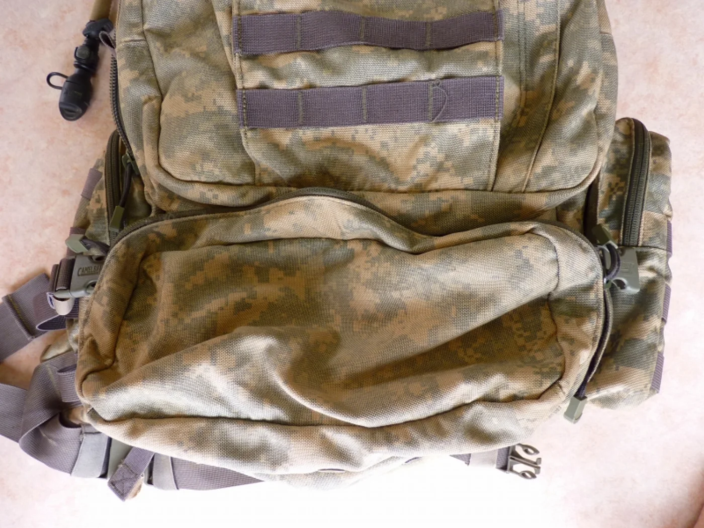 ミリタリーショップ 南国百貨店.COM|沖縄 ACU CAMELBAK リュックサック [Q-841] - ACU CA 記録写真4