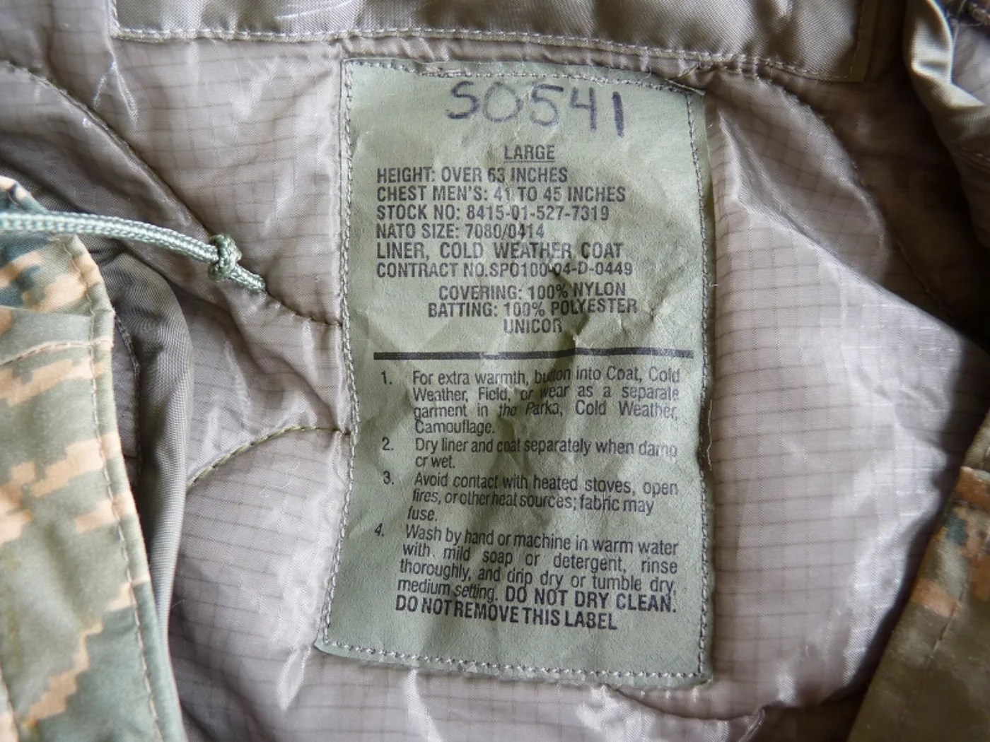 ミリタリーショップ 南国百貨店.COM|沖縄 ABU 米軍エアホース レインジャケット S [Q-843] - ABU 記録写真8