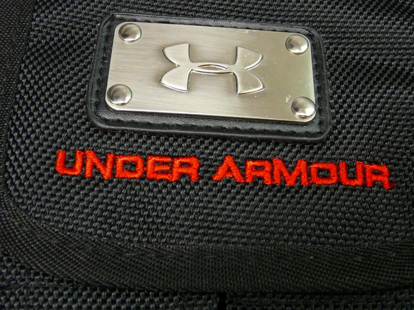 UNDER ARMOUR ポーチ 新品 記録写真3