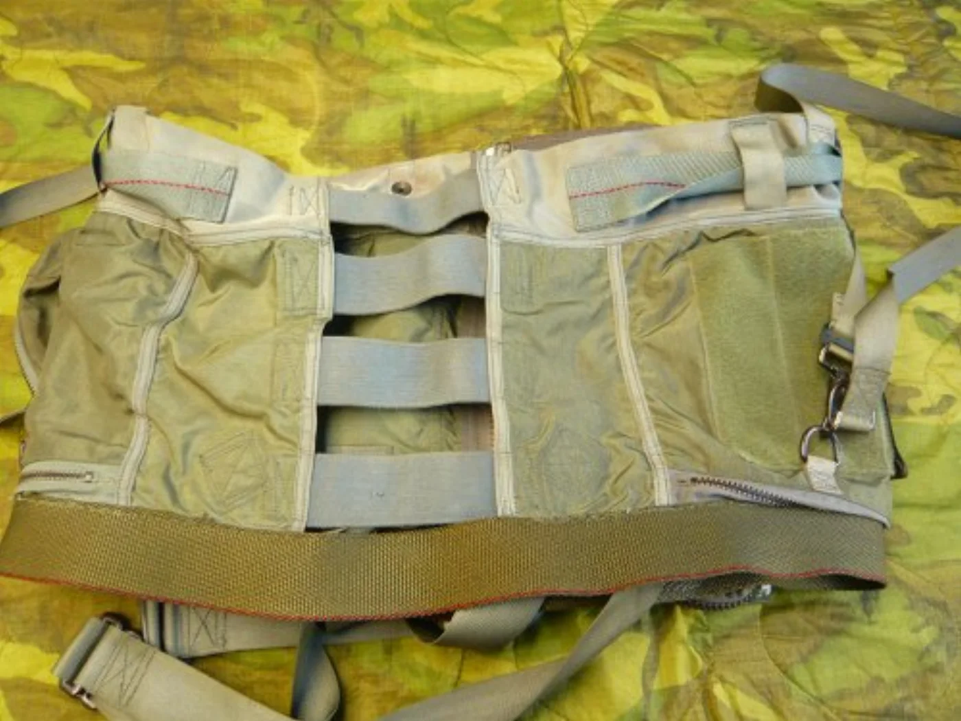 パイロット装備用 サバイバルベスト 米軍放出品 記録写真7