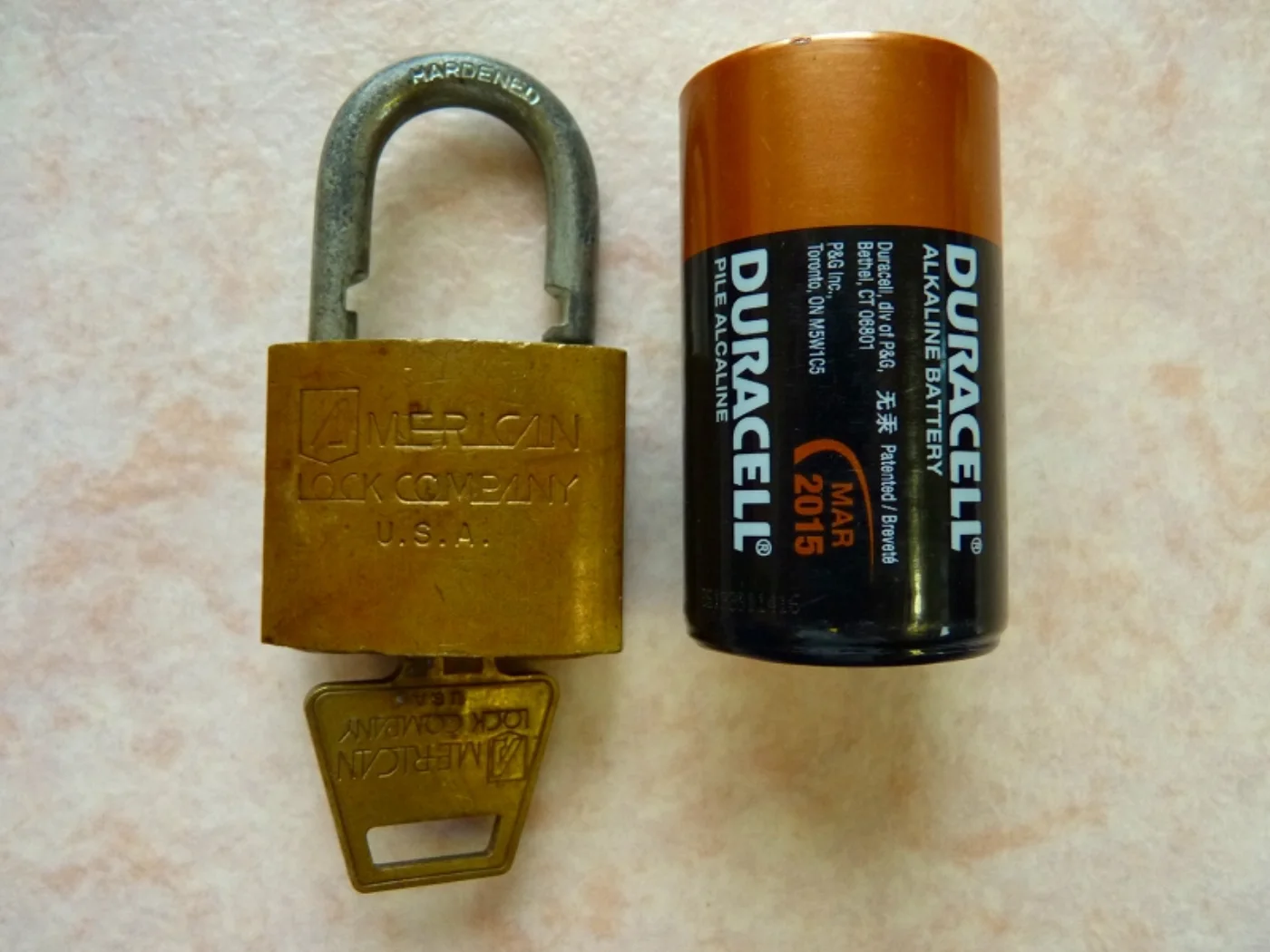 米軍放出品 American Lock Company製 真鍮南京錠 鍵付き 記録写真3